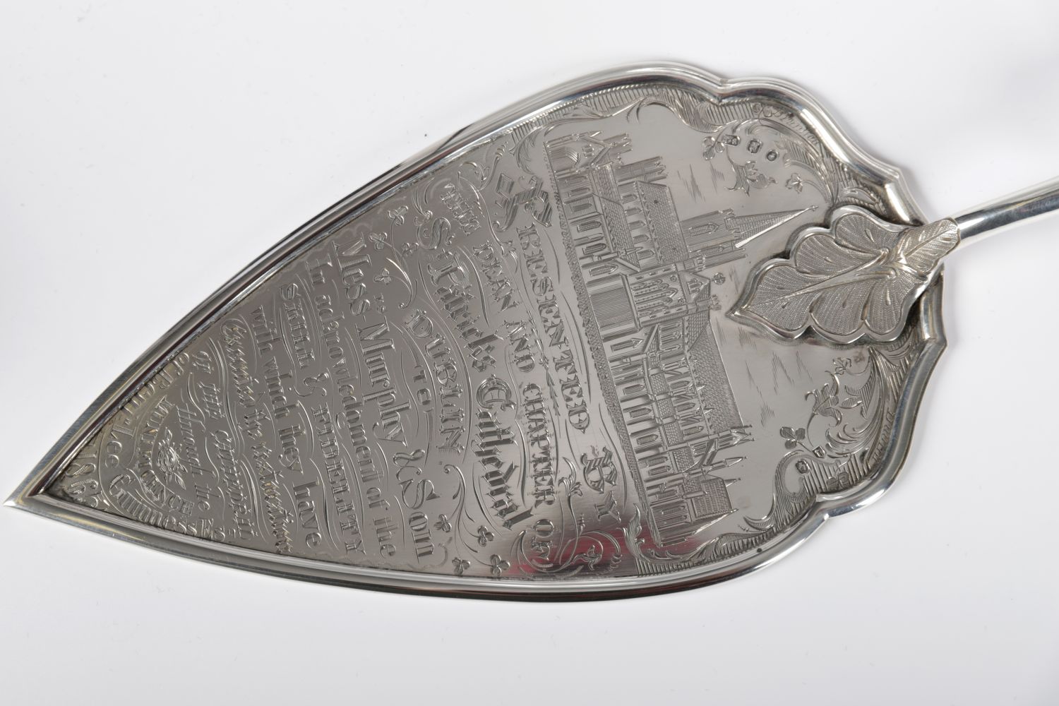 ST. PATRICK'S CATHEDRAL SILVER PRESENTATION TROWEL - Image 2 of 4