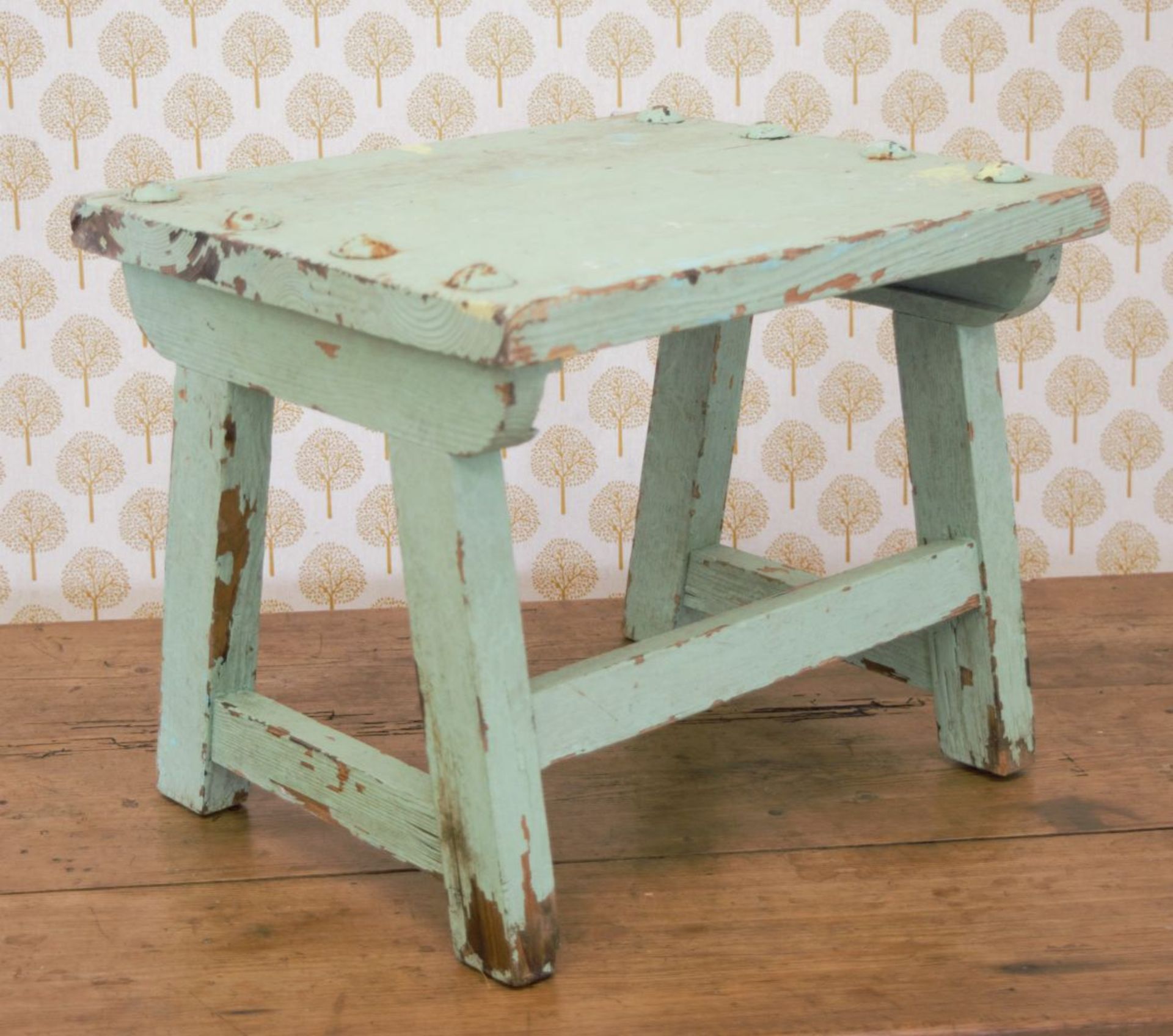 19TH-CENTURY PAINTED PINE KITCHEN STOOL