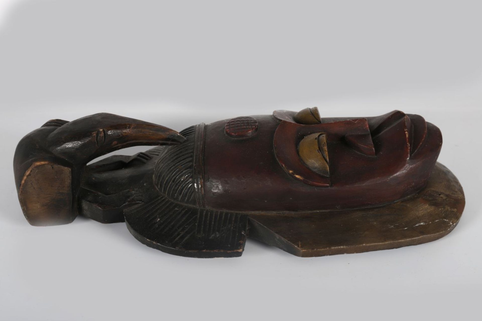 EARLY AFRICAN TRIBAL MASK - Image 2 of 3