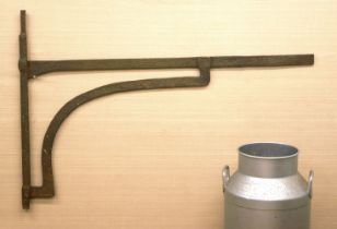 19TH-CENTURY FORGED IRON OPEN FIRE CRANE