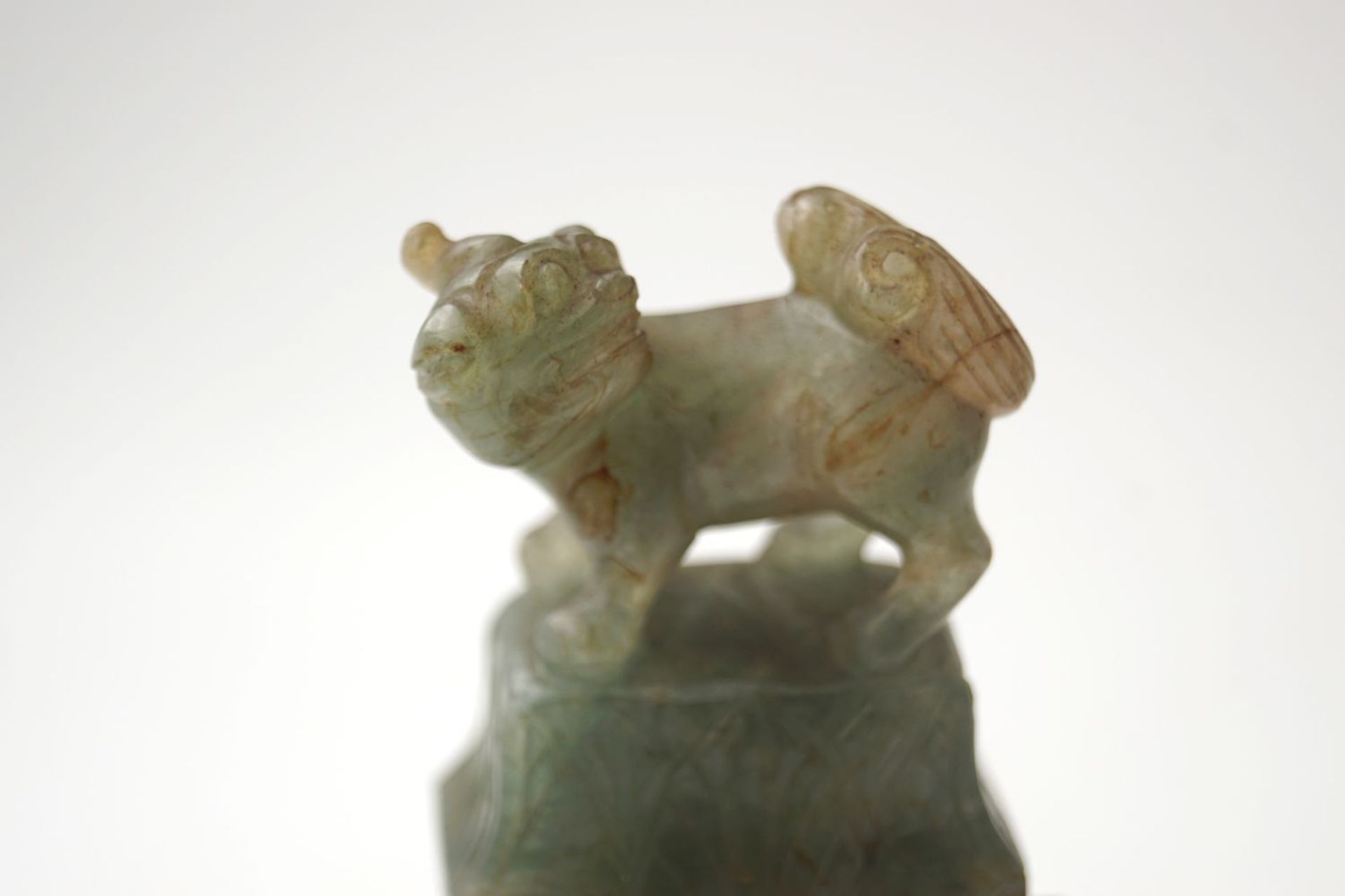 CHINESE QING GREEN JADE URN AND COVER - Image 2 of 4