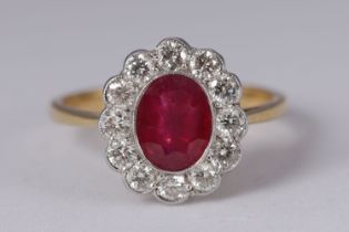 18K YELLOW GOLD RUBY & DIAMOND RING