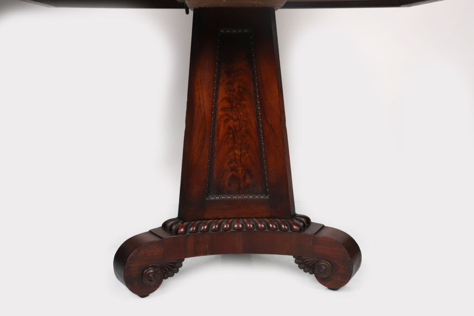 WILLIAM IV MAHOGANY TEA TABLE - Image 3 of 3