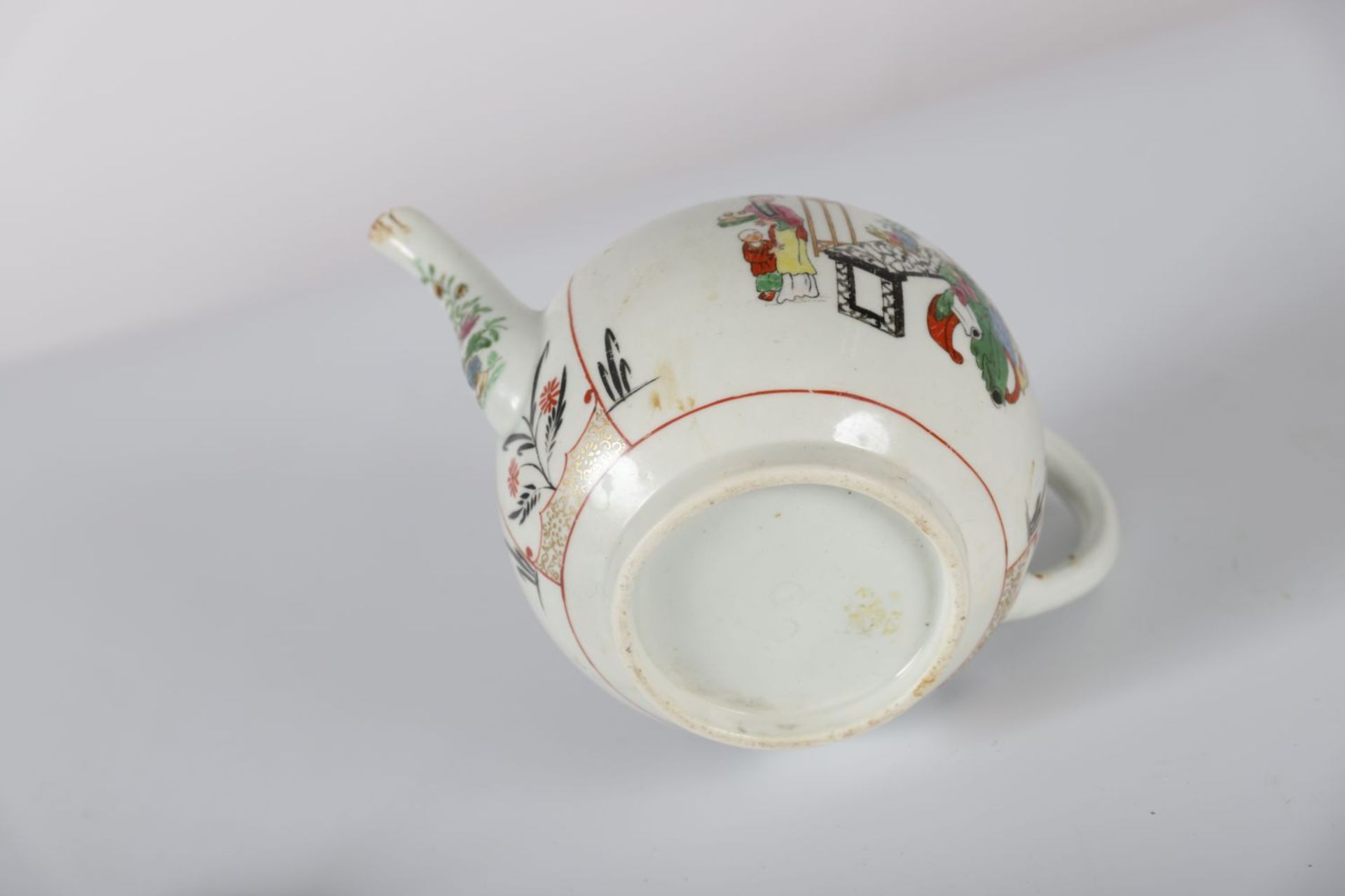EARLY WORCESTER POLYCHROME TEAPOT - Image 3 of 3