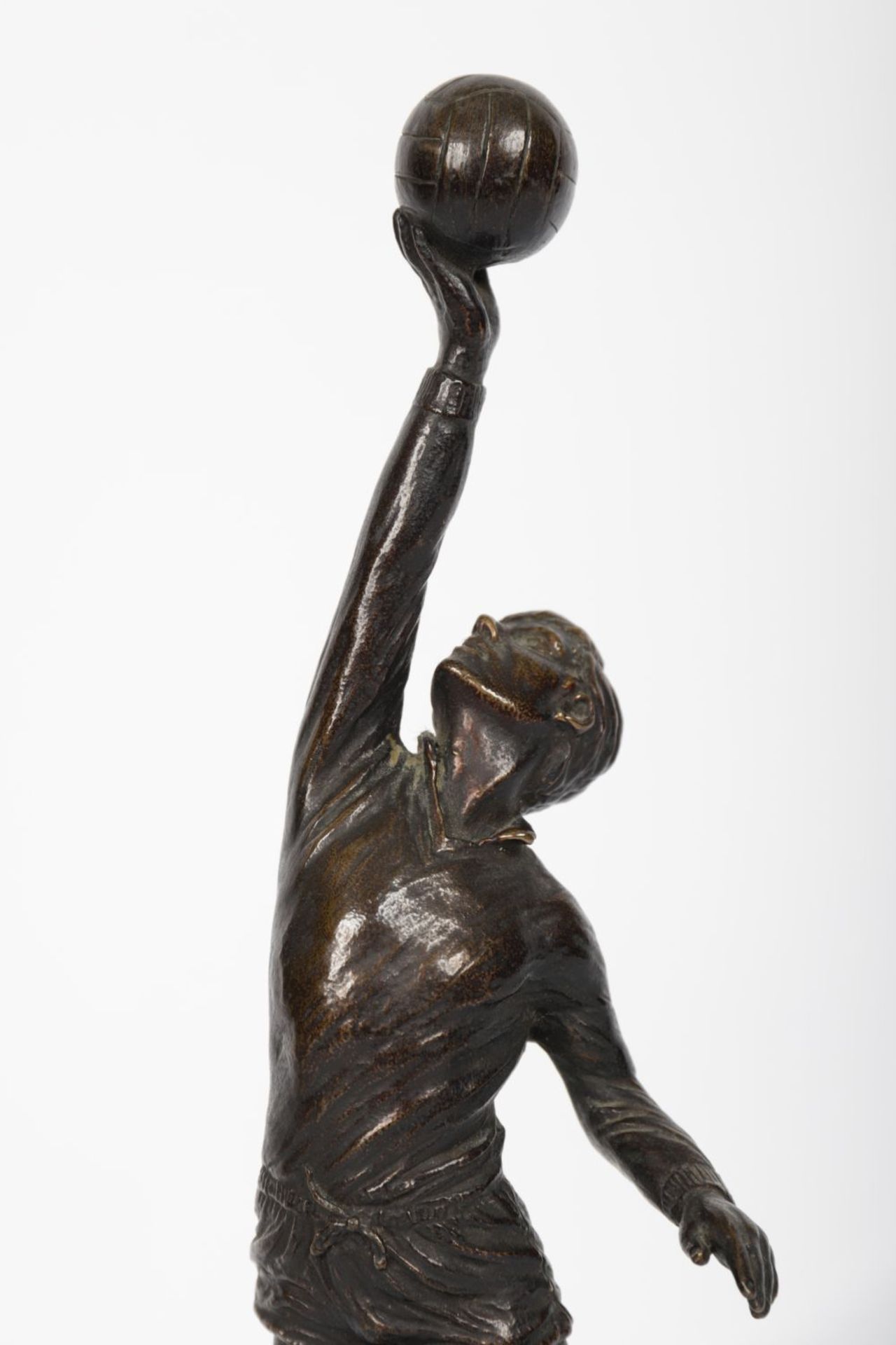 LIMITED EDITION BRONZE SCULPTURE - Image 2 of 3