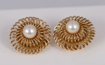PAIR 18K YELLOW GOLD & PEARL ROUND EARRINGS