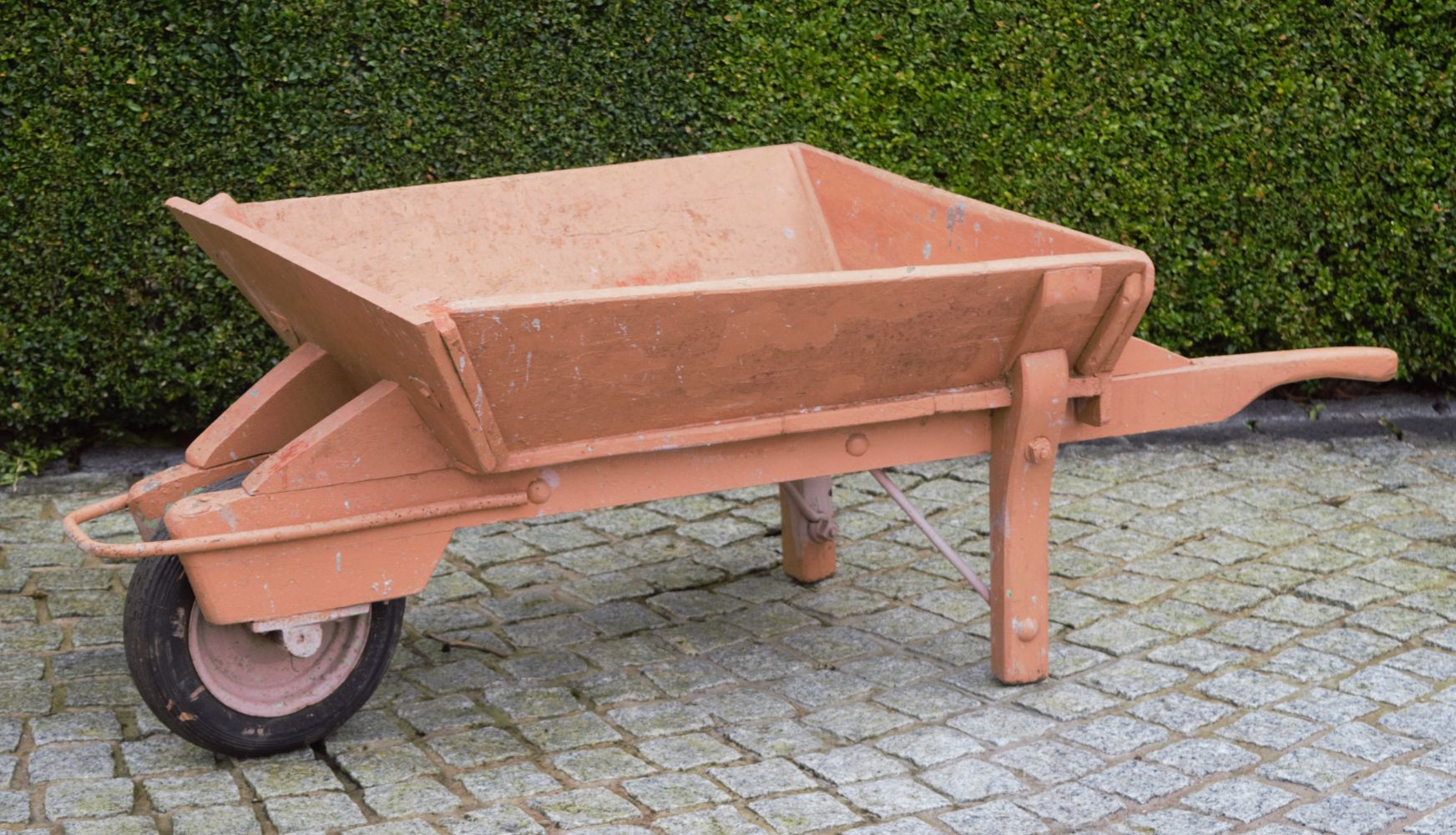 EARLY WOODEN GARDEN WHEELBARROW