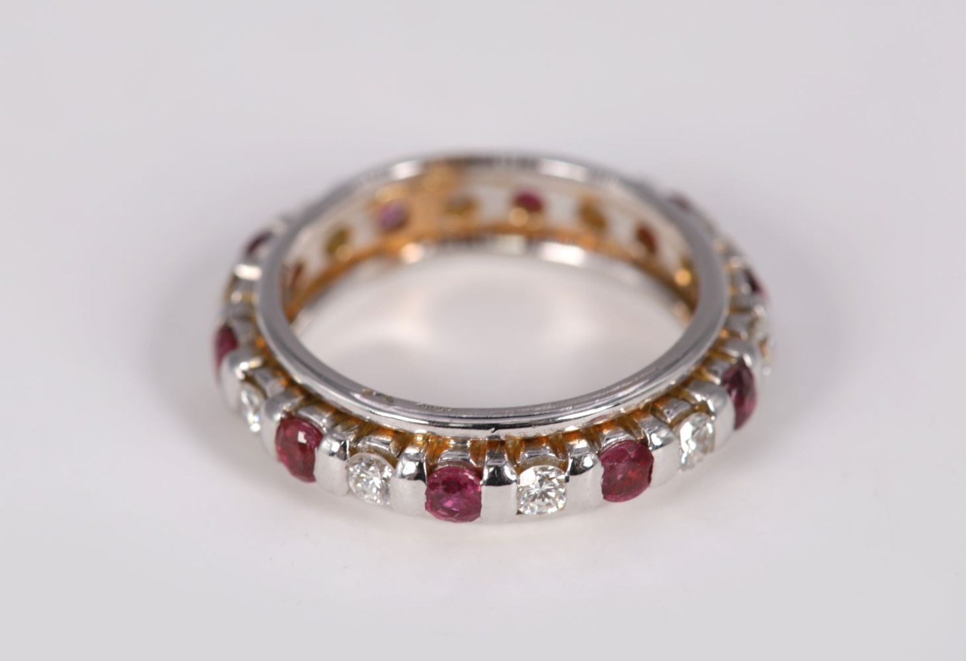 18K WHITE GOLD, DIAMOND AND RUBY RING - Image 2 of 3