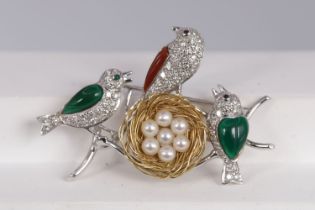 JADE, DIAMOND AND PEARL BROOCH