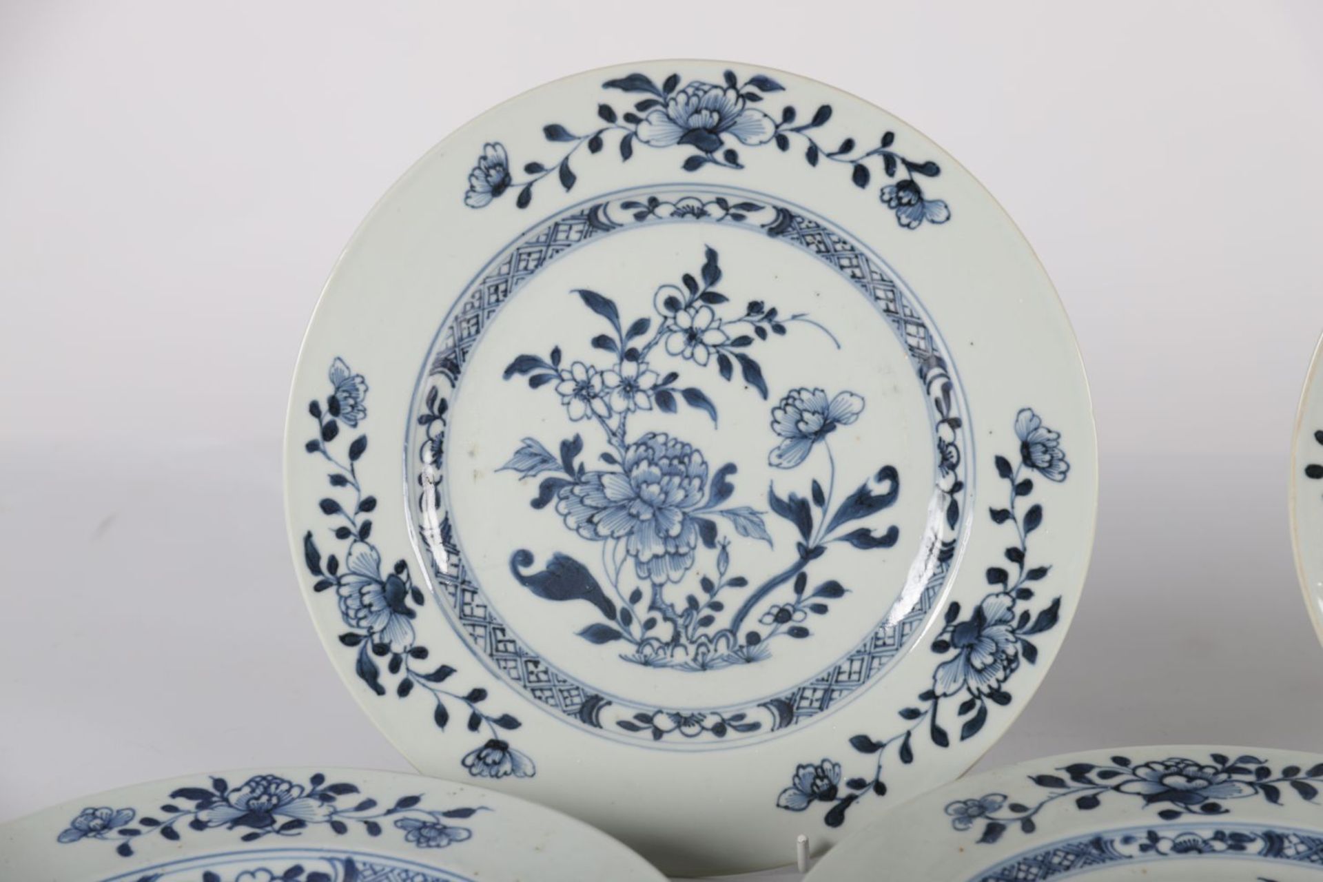 12 NANKING CARGO BLUE AND WHITE PLATES - Image 2 of 3