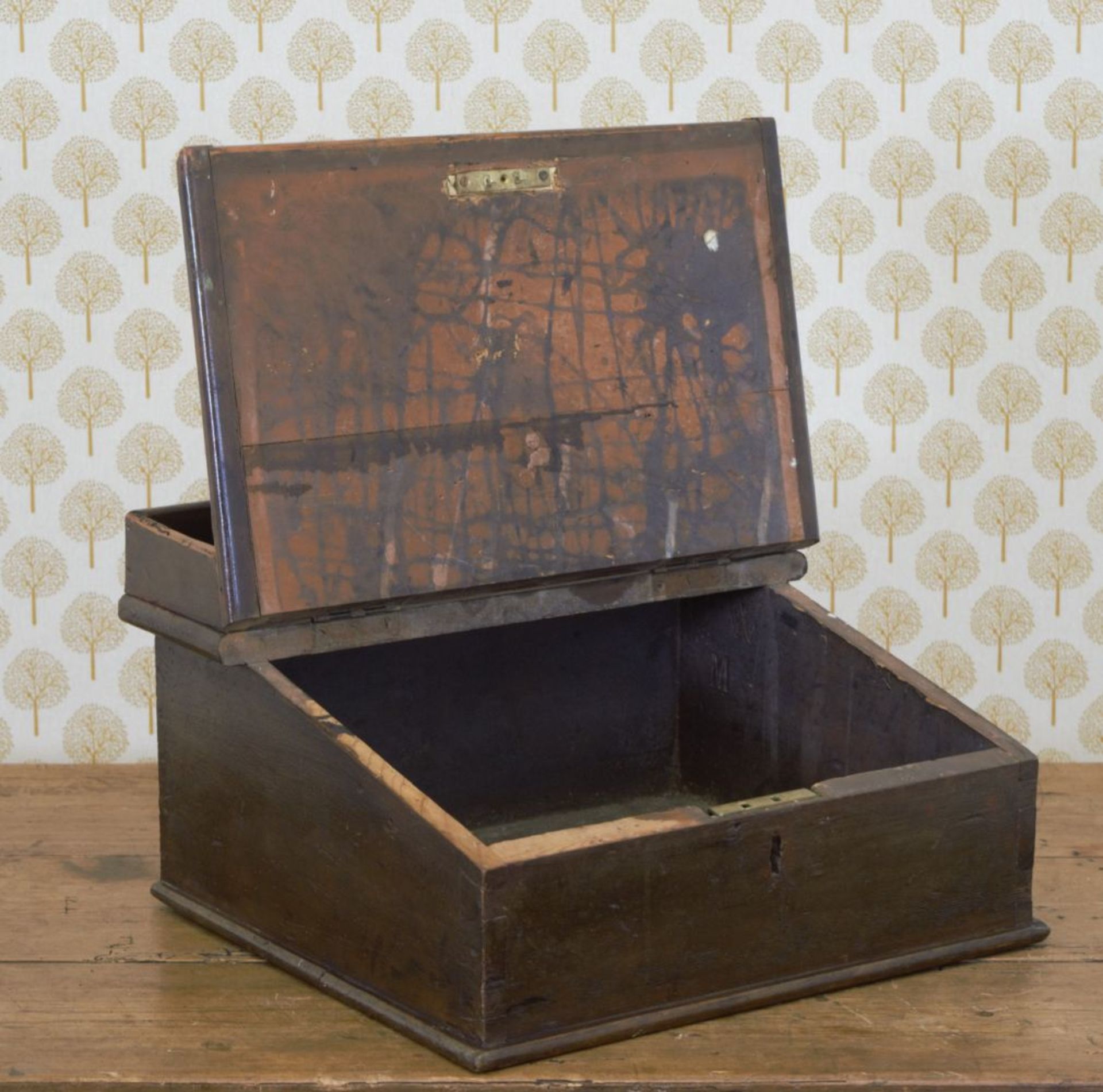 19TH-CENTURY PINE SLANT TOP CLERK'S DESK - Image 3 of 3