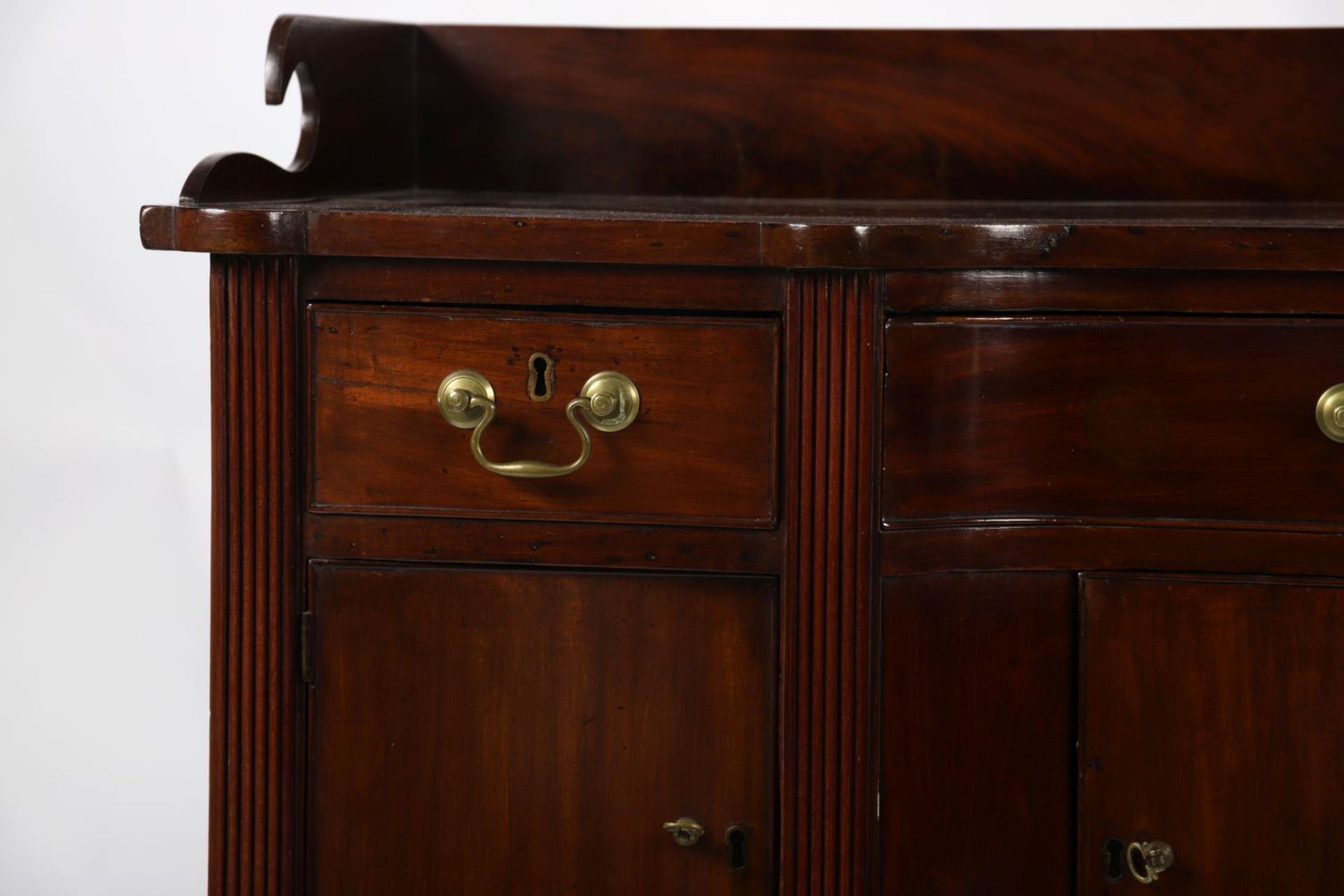 REGENCY MAHOGANY SIDEBOARD - Bild 2 aus 3