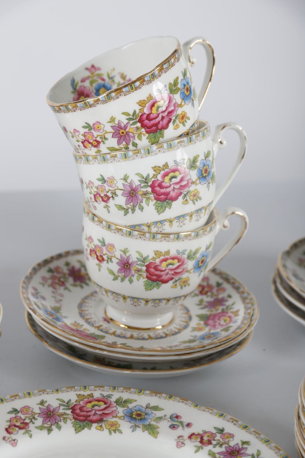 40-PIECE GRAFTON FINE BONE CHINA TEA SET - Image 3 of 4