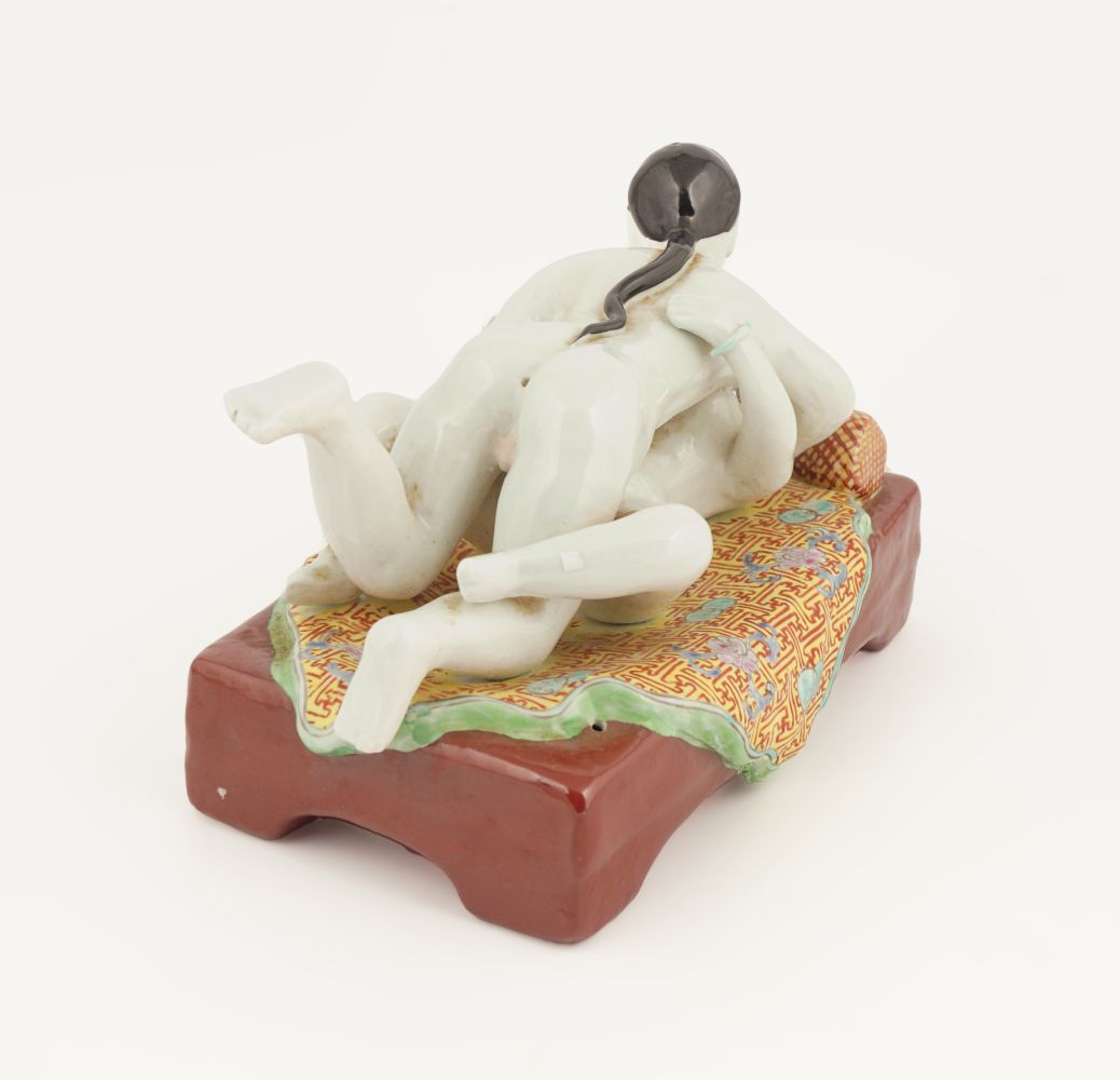 CHINESE REPUBLICAN (1912-1949) PORCELAIN FIGURES - Image 2 of 3