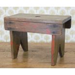 19TH-CENTURY PINE MILKING STOOL