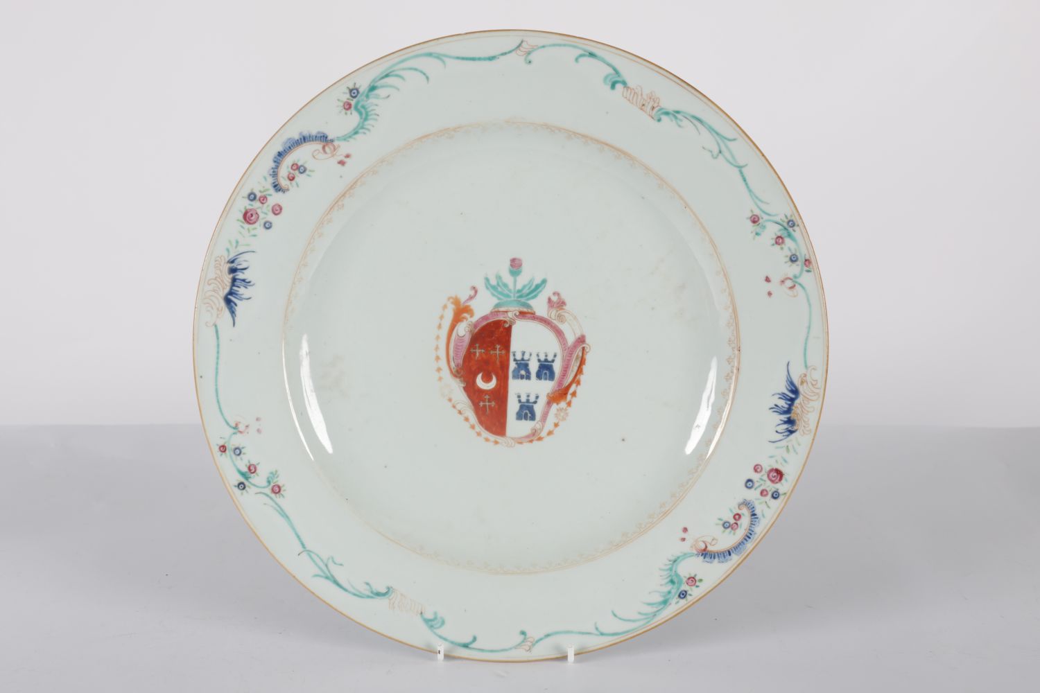 A CHINESE FAMILLE ROSE ARMORIAL DISH