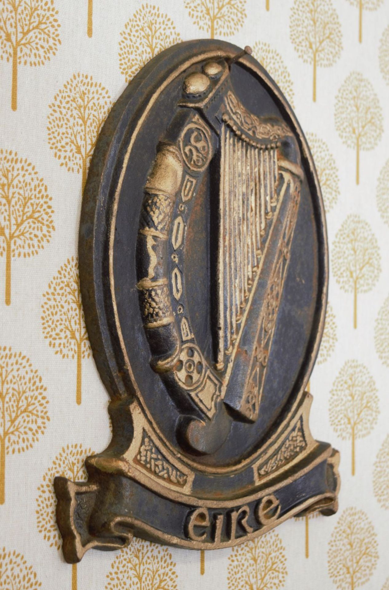 IRON EIRE WALL PLAQUE - Image 2 of 2