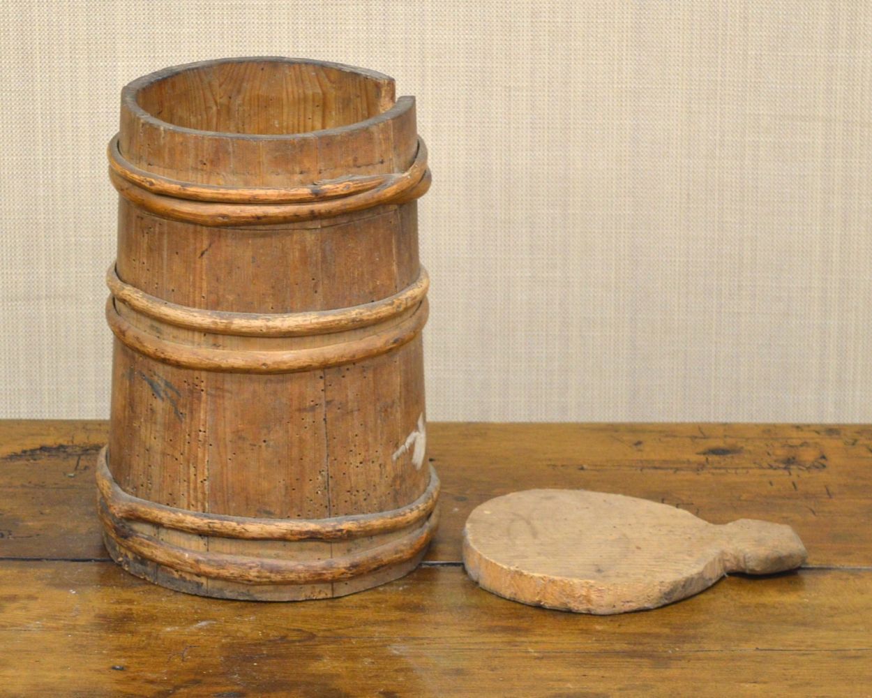 19TH-CENTURY PINE FLOUR BIN - Image 2 of 2