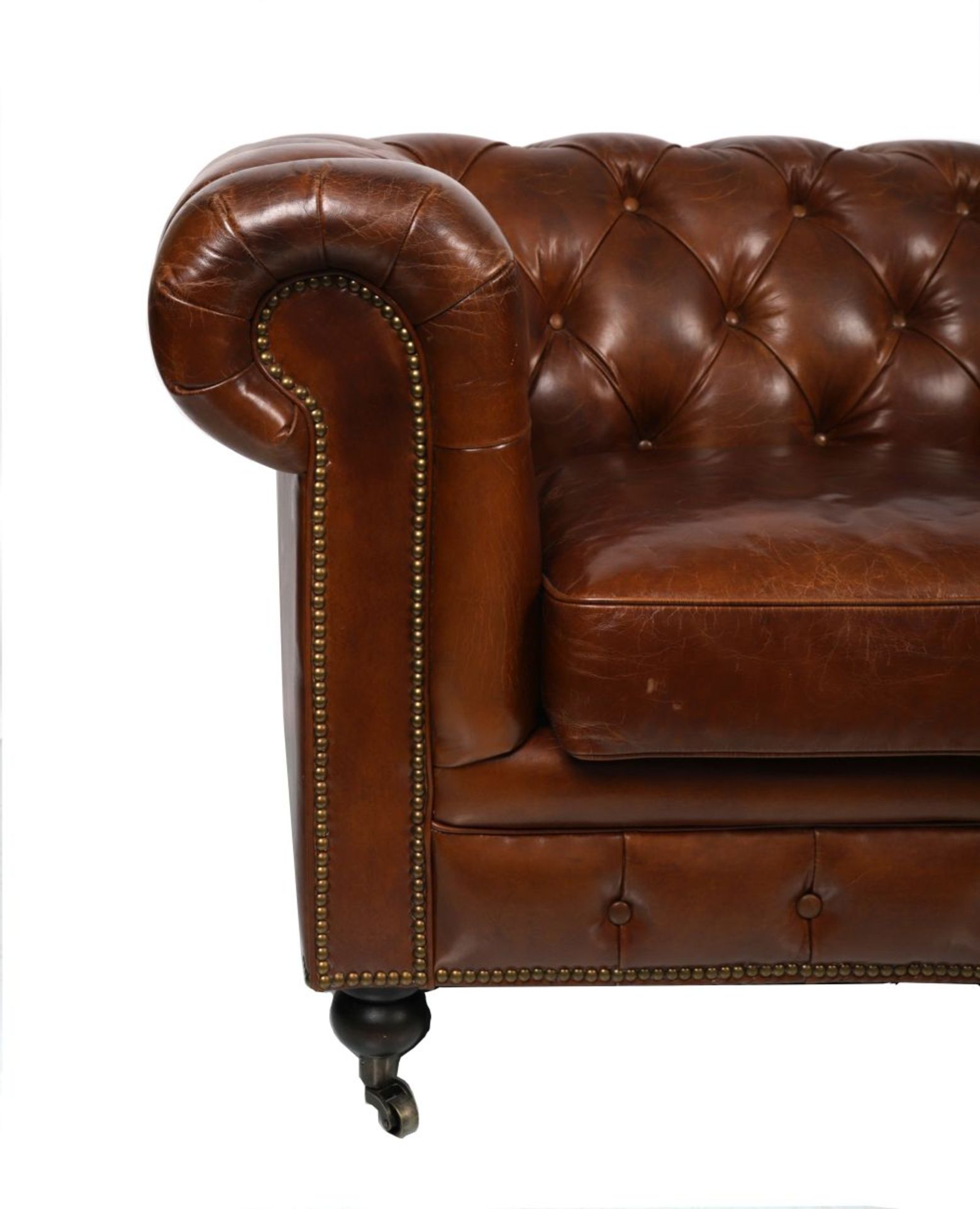 HIDE UPHOLSTERED CHESTERFIELD SETTEE - Image 2 of 2
