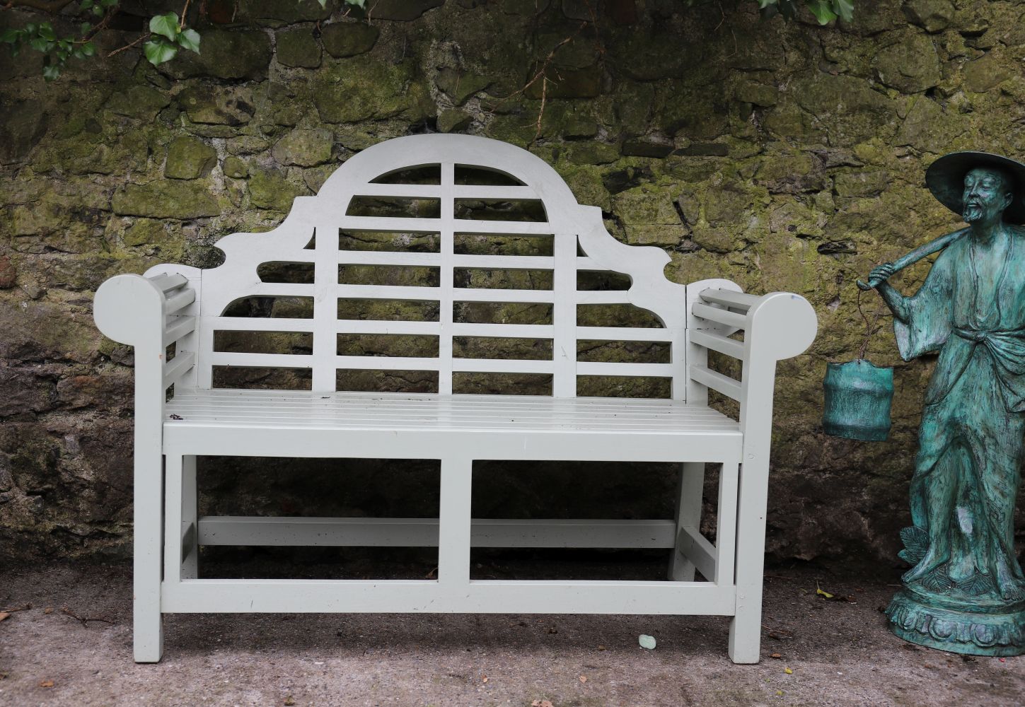 LARGE LUTYENS HARDWOOD GARDEN SEAT