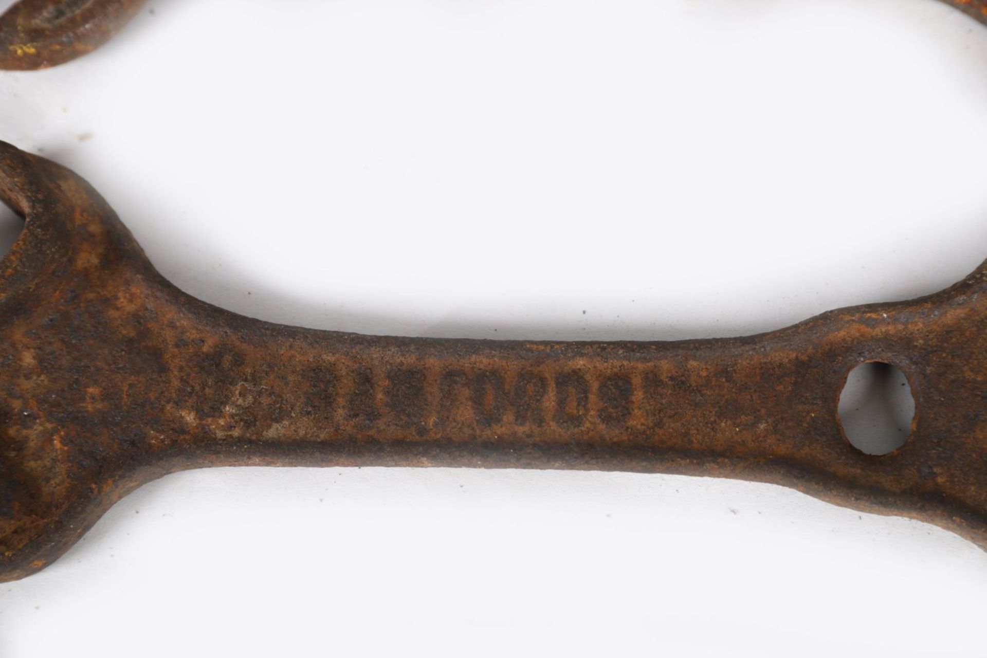 3 EARLY CAST IRON WRENCHES - Image 4 of 4