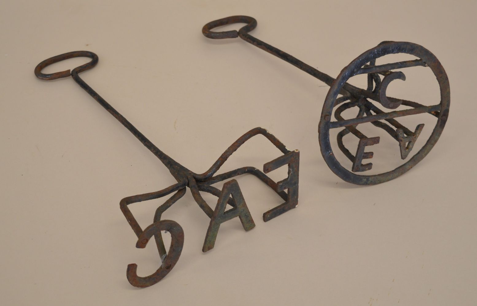 2 19TH-CENTURY FORGED LIVESTOCK BRANDING IRONS - Image 2 of 2