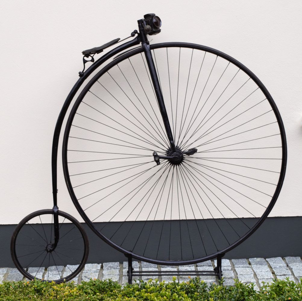 AN 'ORDINARY' BICYCLE (PENNY FARTHING) - Image 3 of 5