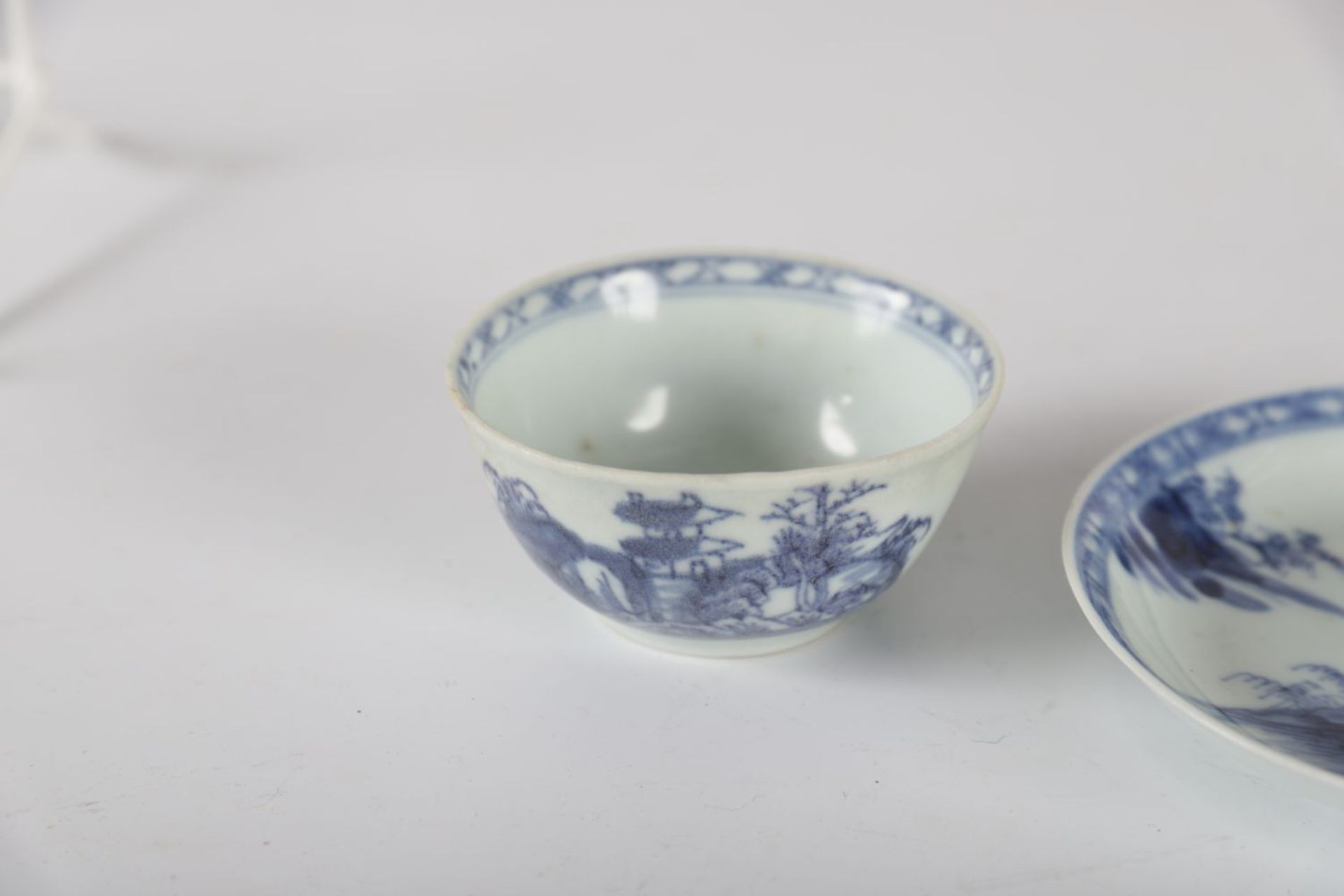 2 CHINESE NANKING CARGO CUPS - Image 2 of 4