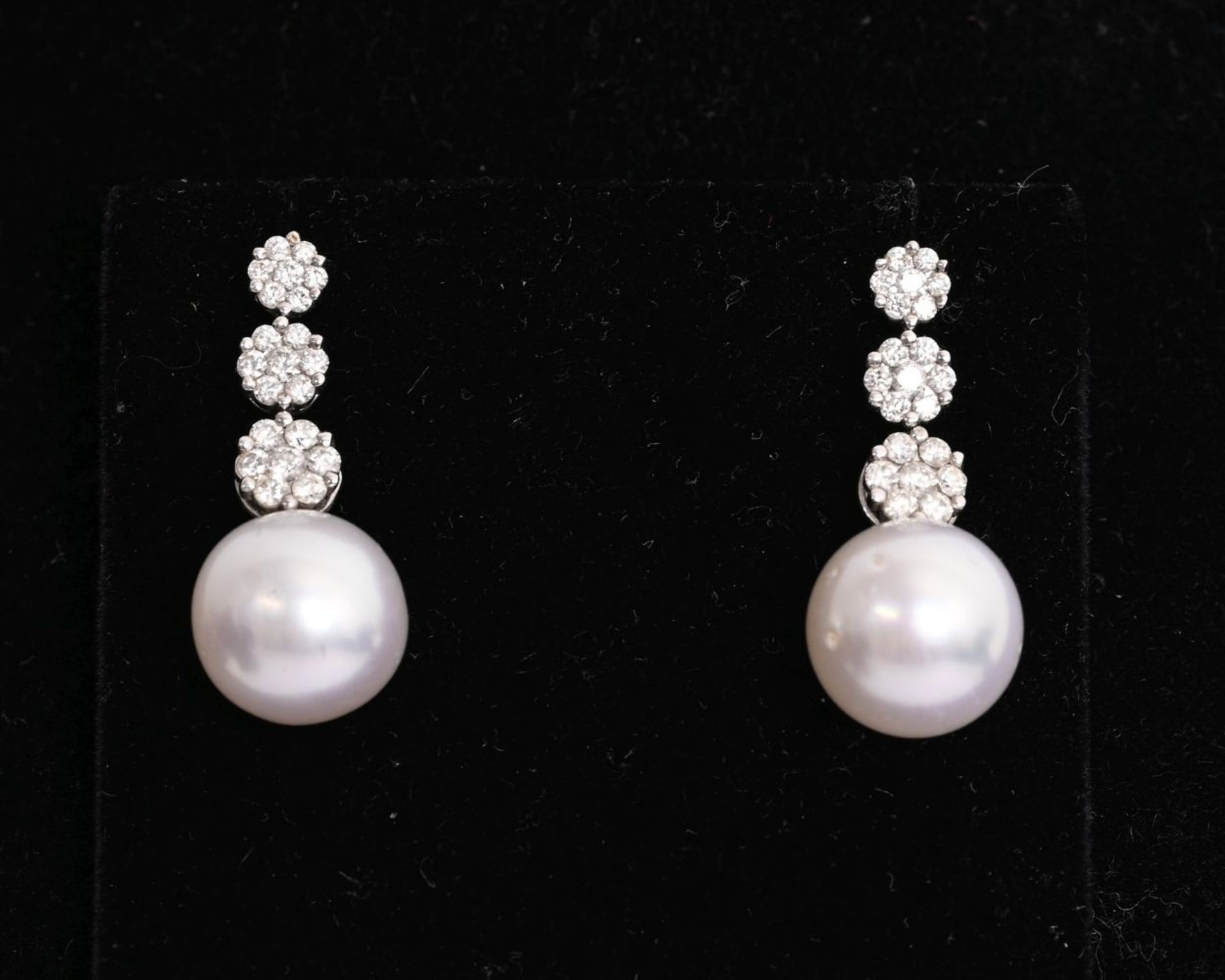 18K WHITE GOLD SOUTH SEA PEARL & DIAMOND EARRINGS