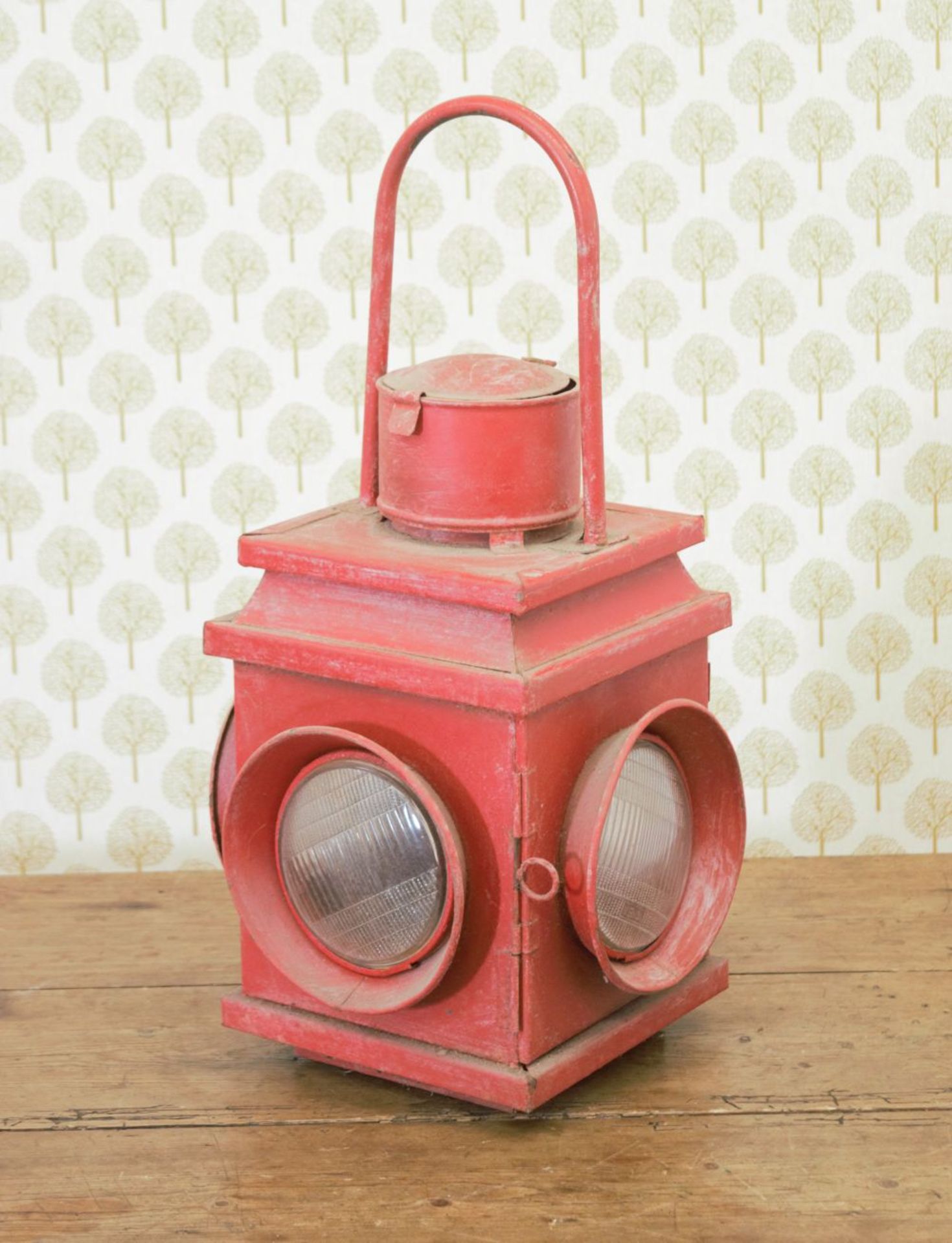 19TH-CENTURY METAL REVOLVING RAILWAY SIGNAL LAMP