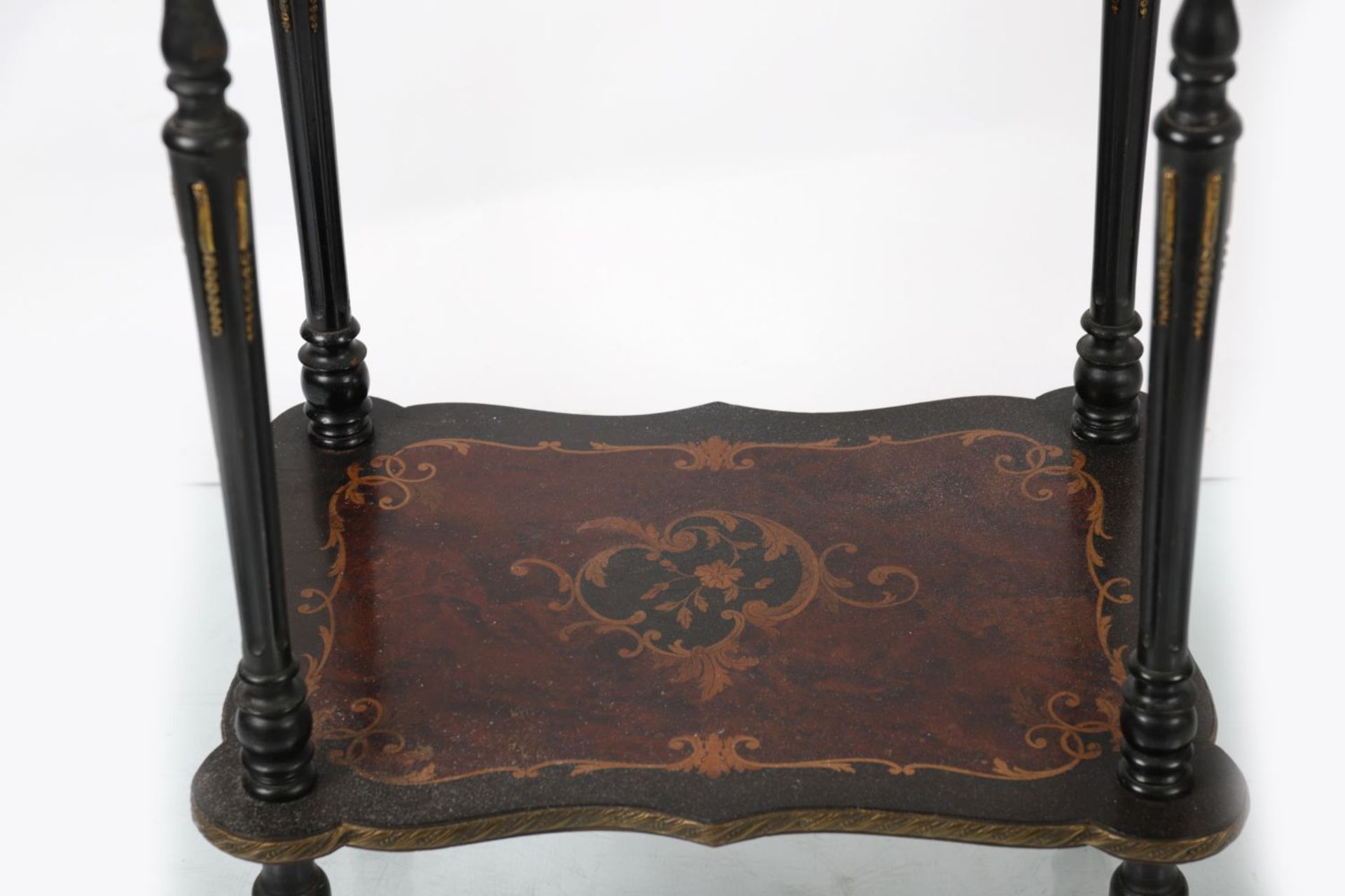 19TH-CENTURY AMBOYNA & MARQUETRY TABLE - Image 2 of 3