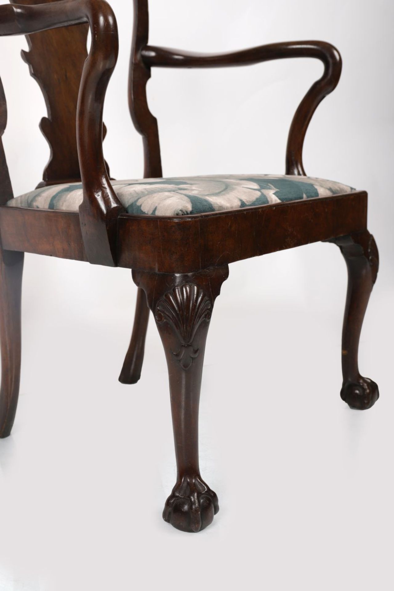 GEORGE I WALNUT ELBOW CHAIR - Image 3 of 3