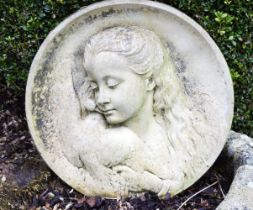 MOULDED STONE CIRCULAR WALL PLAQUE