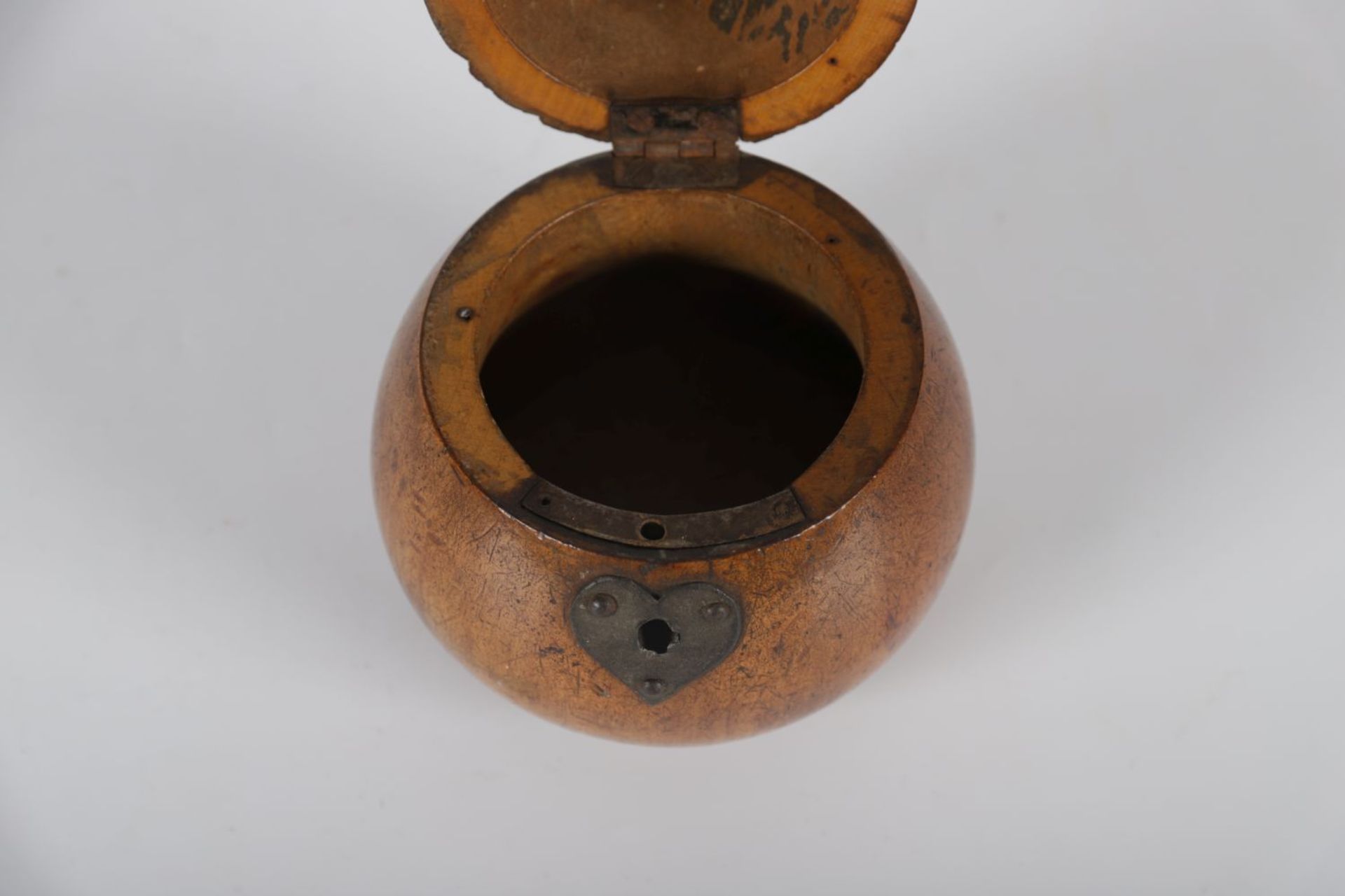 18TH-CENTURY PEAR-SHAPED TEA CADDY - Image 2 of 2