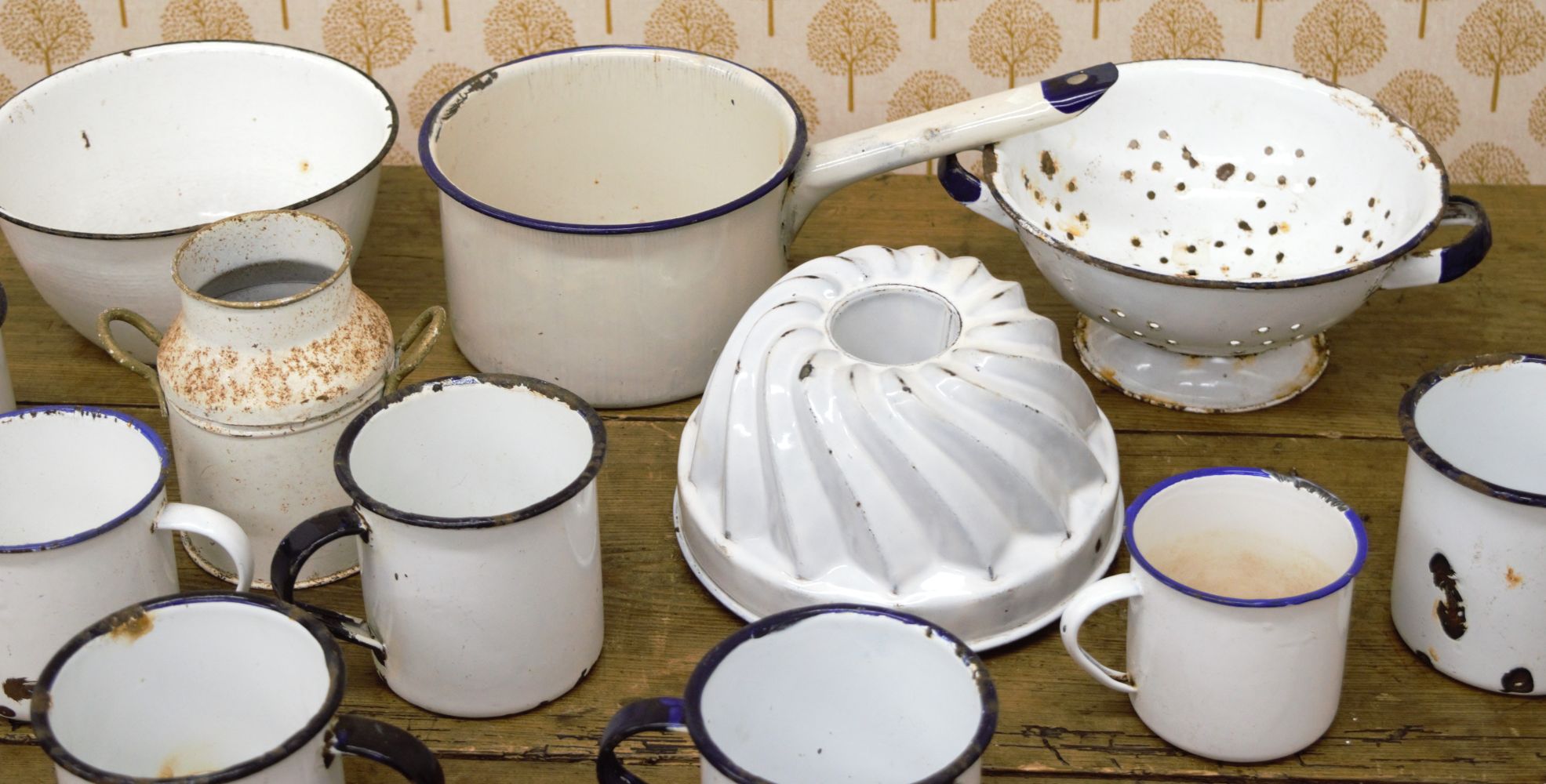 COLLECTION OF 19TH-CENTURY ENAMEL KITCHEN ITEMS - Image 2 of 2