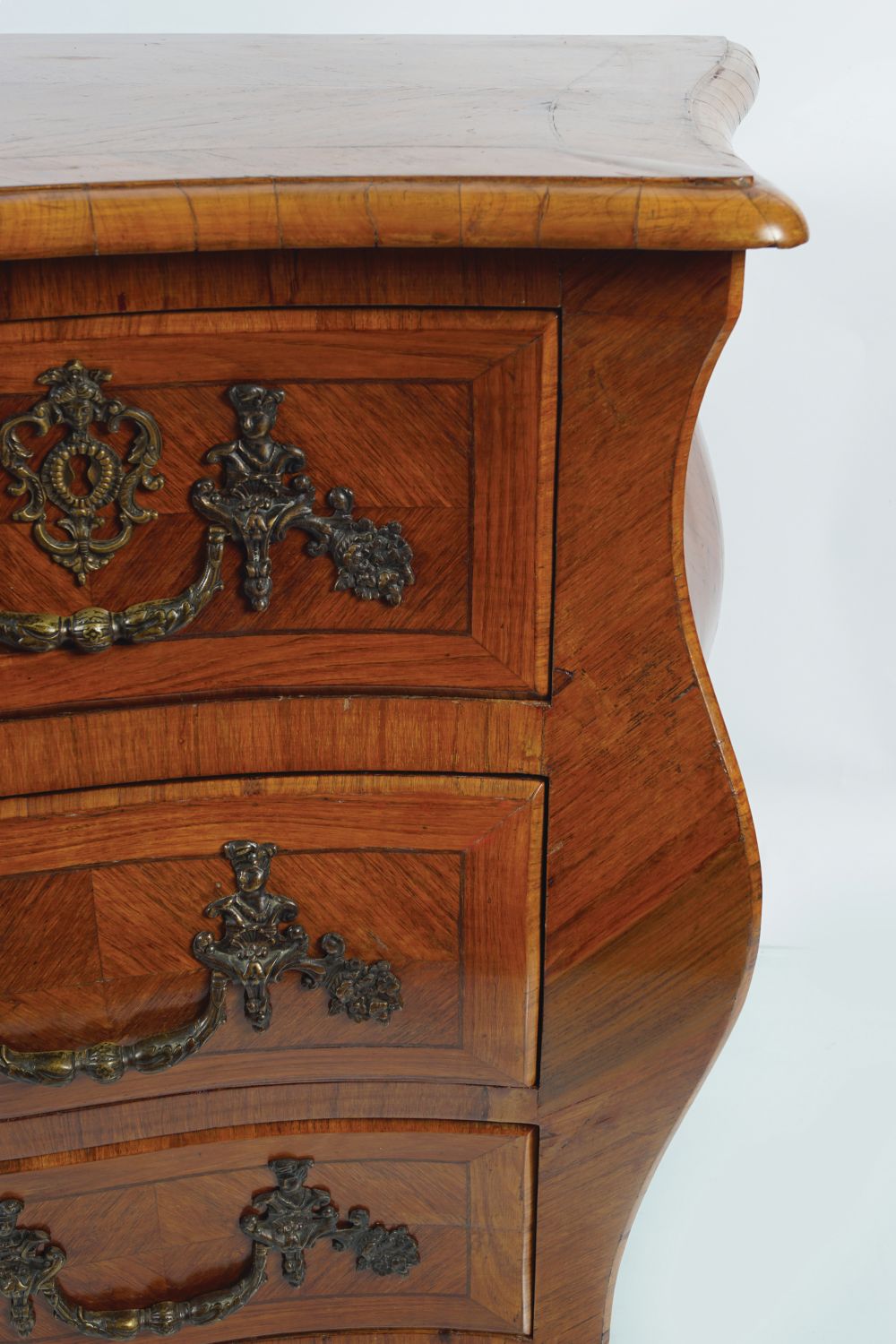 LATE 19TH-CENTURY KINGWOOD BOMBE COMMODE - Image 4 of 4