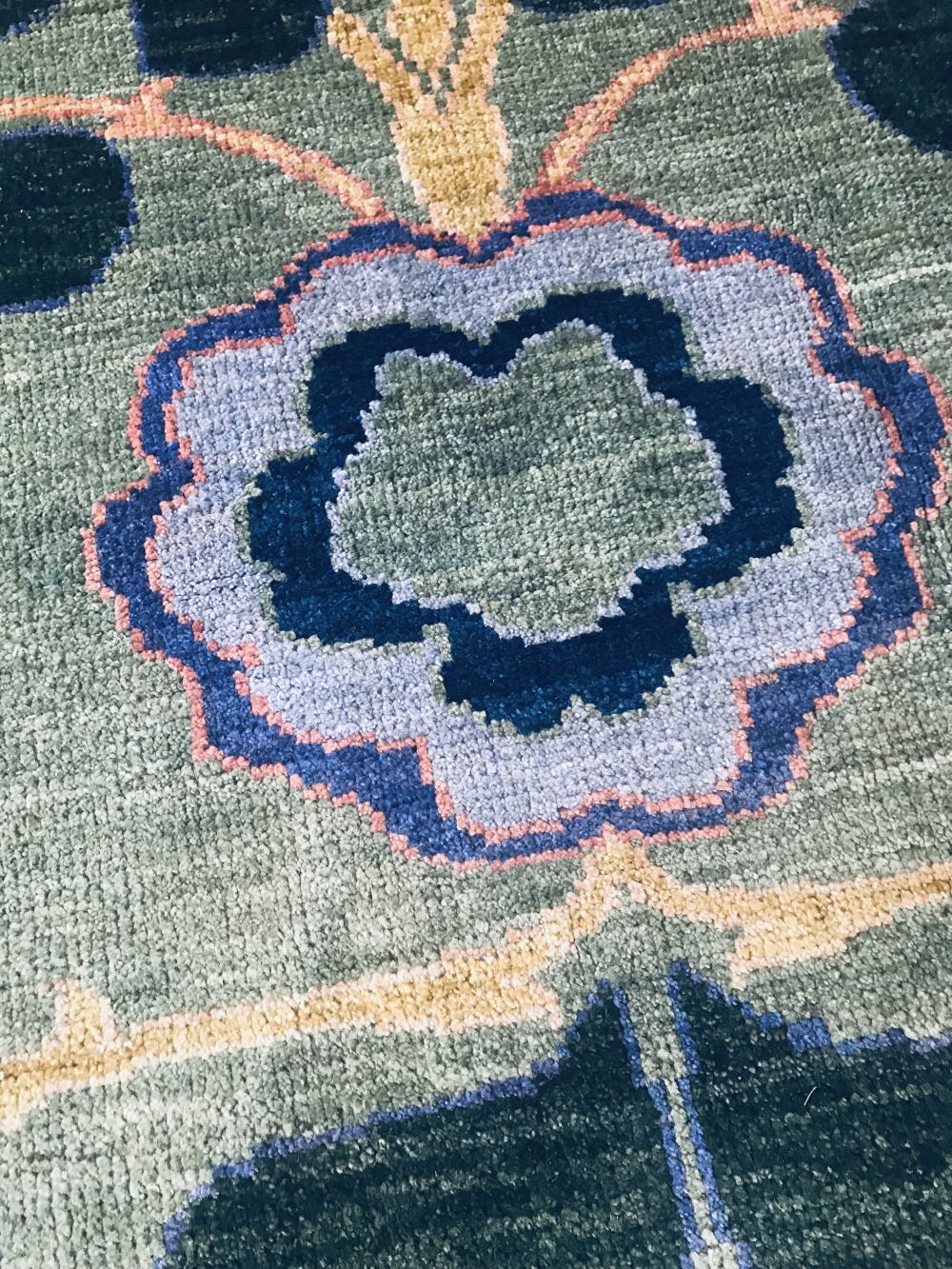 DONEGAL ROSE CARPET