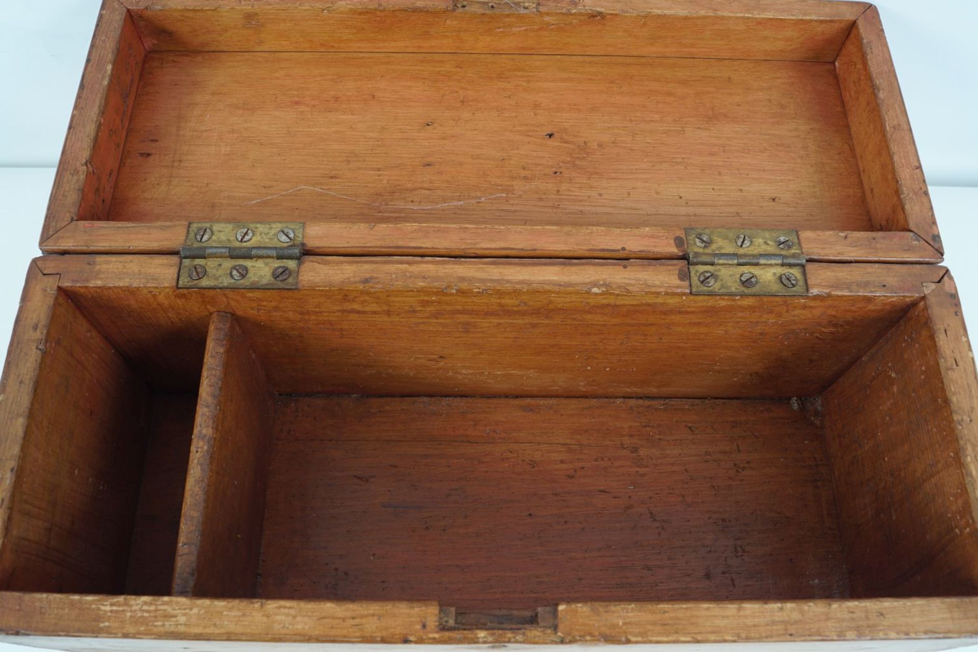 ANTIQUE PINE TOOL TRUNK - Image 3 of 3