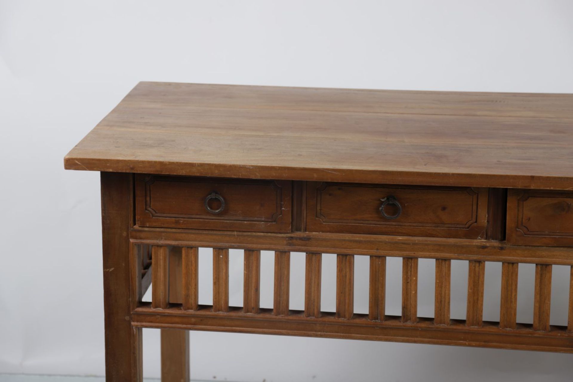 PROVINCIAL HARDWOOD KITCHEN TABLE - Image 2 of 3