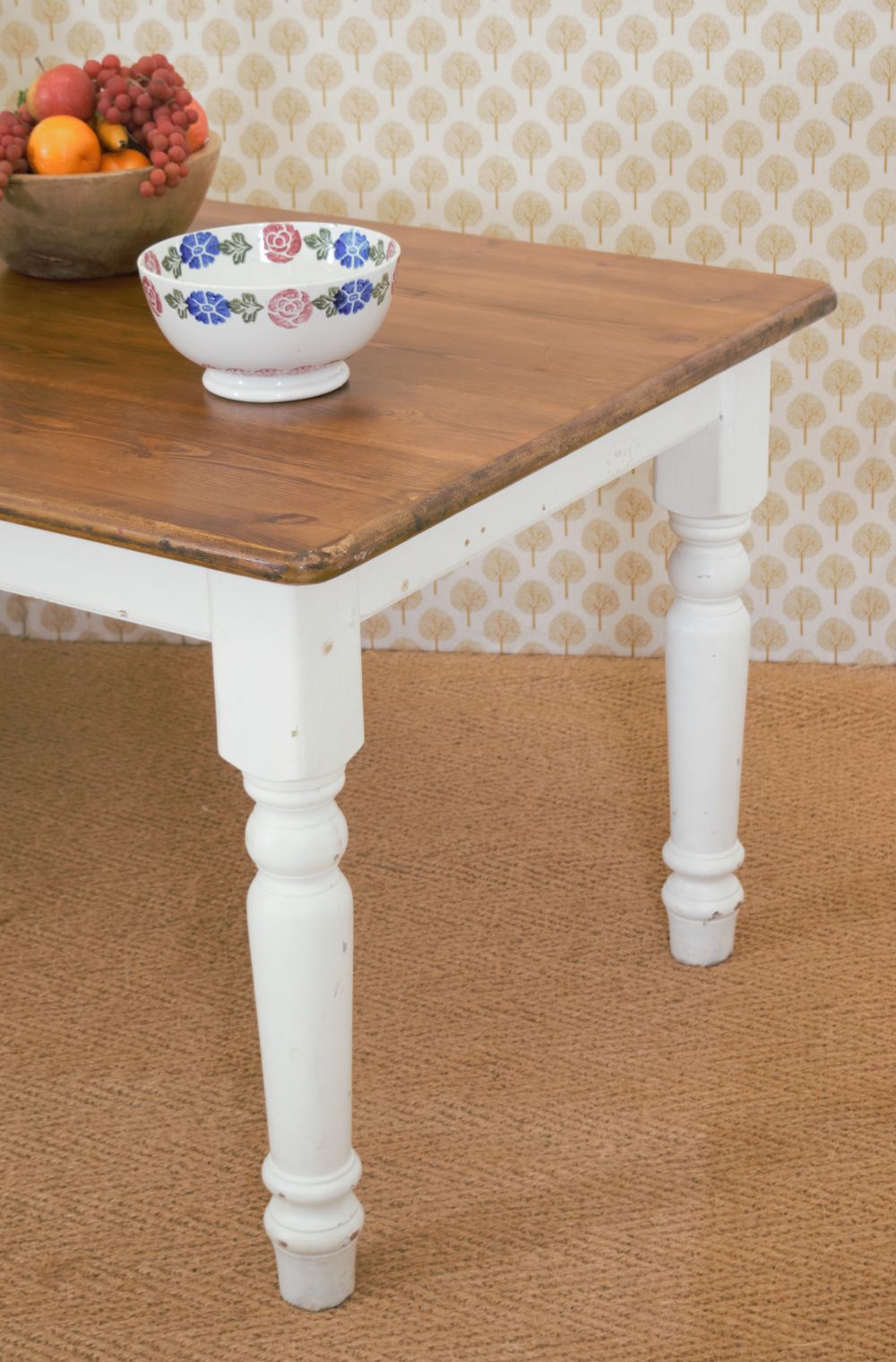 19TH-CENTURY PINE FARMHOUSE KITCHEN TABLE - Image 3 of 4