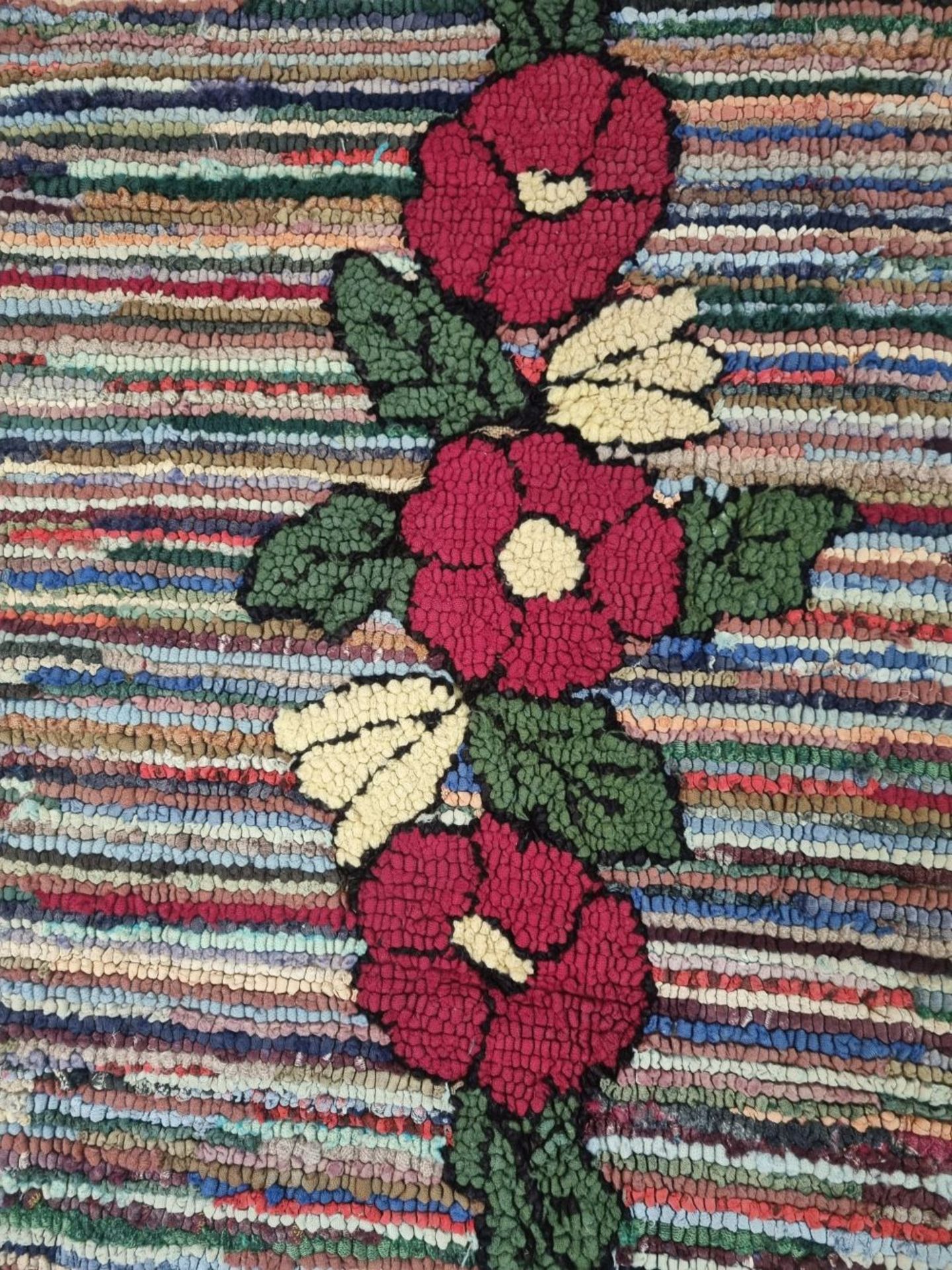 OLD COTTAGE WOVEN WOOL RUG - Image 2 of 2