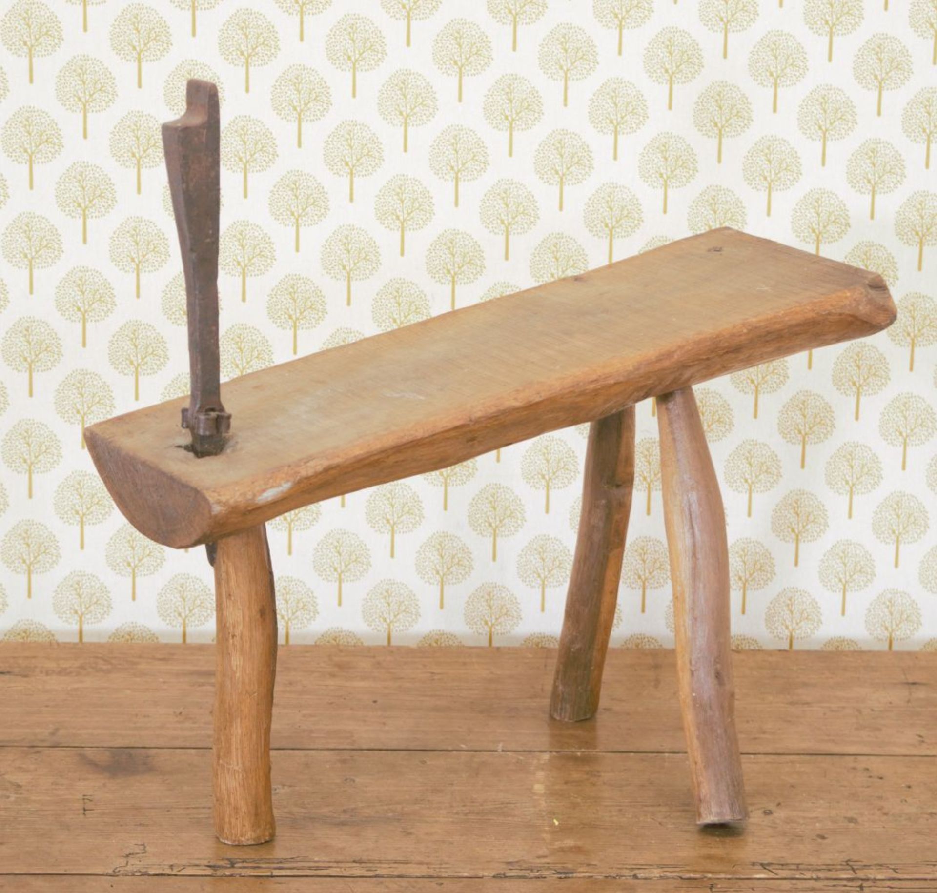 19TH-CENTURY ELM SHOWMAKER'S BENCH