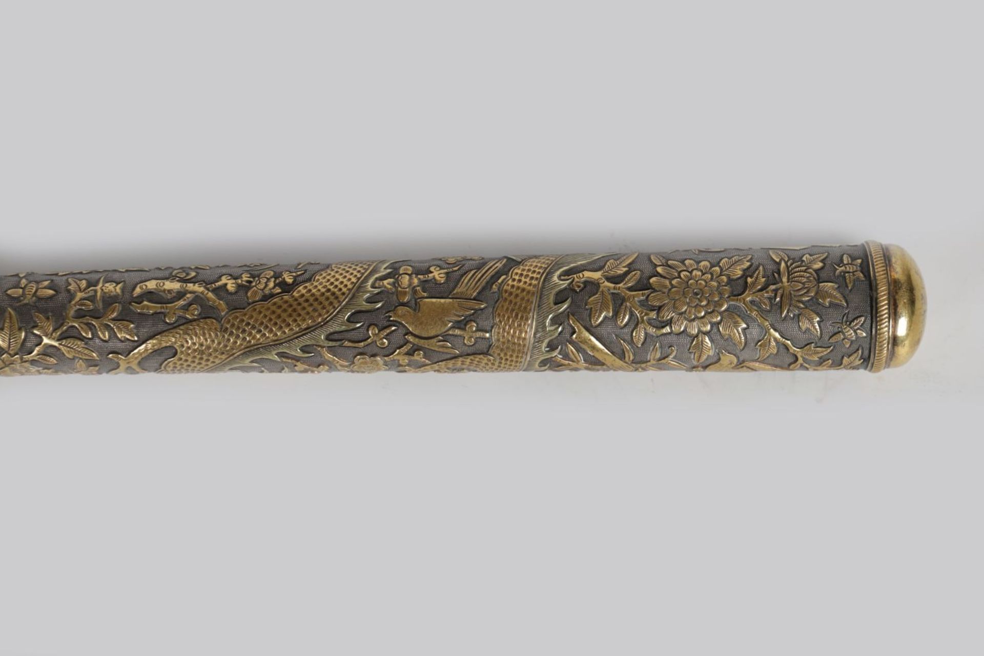 19TH-CENTURY CHINESE SILVER PARASOL HANDLE - Image 2 of 3