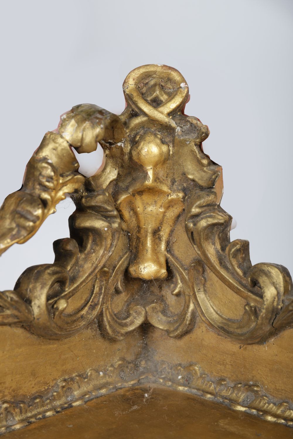 PAIR GEORGE III GILT CORNER BRACKETS - Image 2 of 3