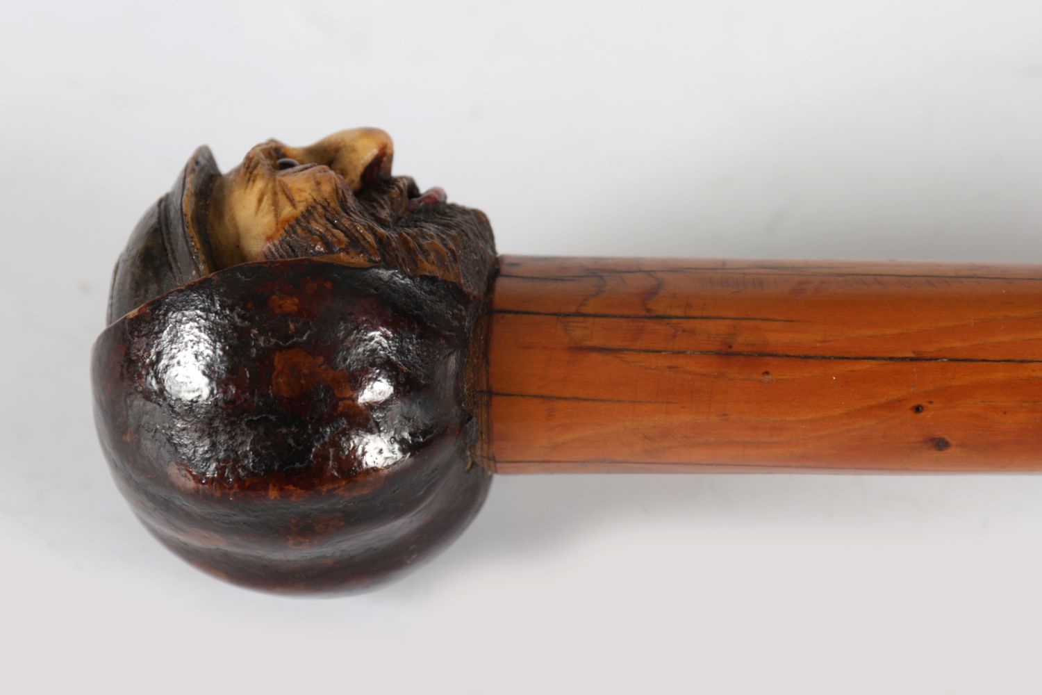 CARVED WALKING STICK - Image 2 of 3