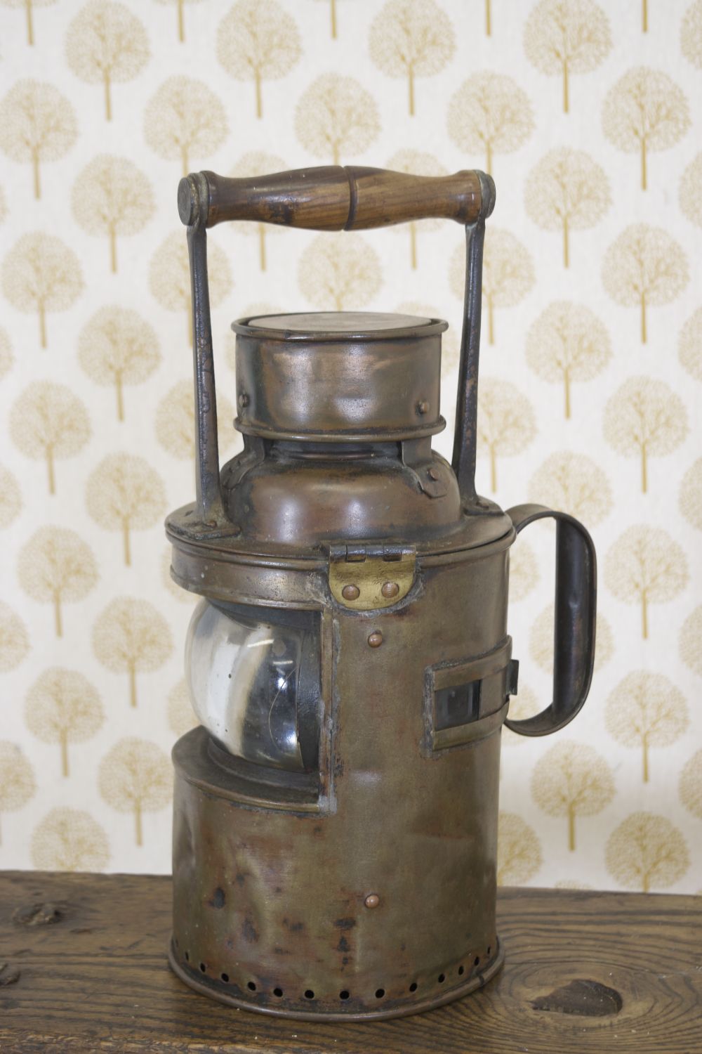 19TH-CENTURY COPPER RAILWAY LAMP - Image 2 of 2