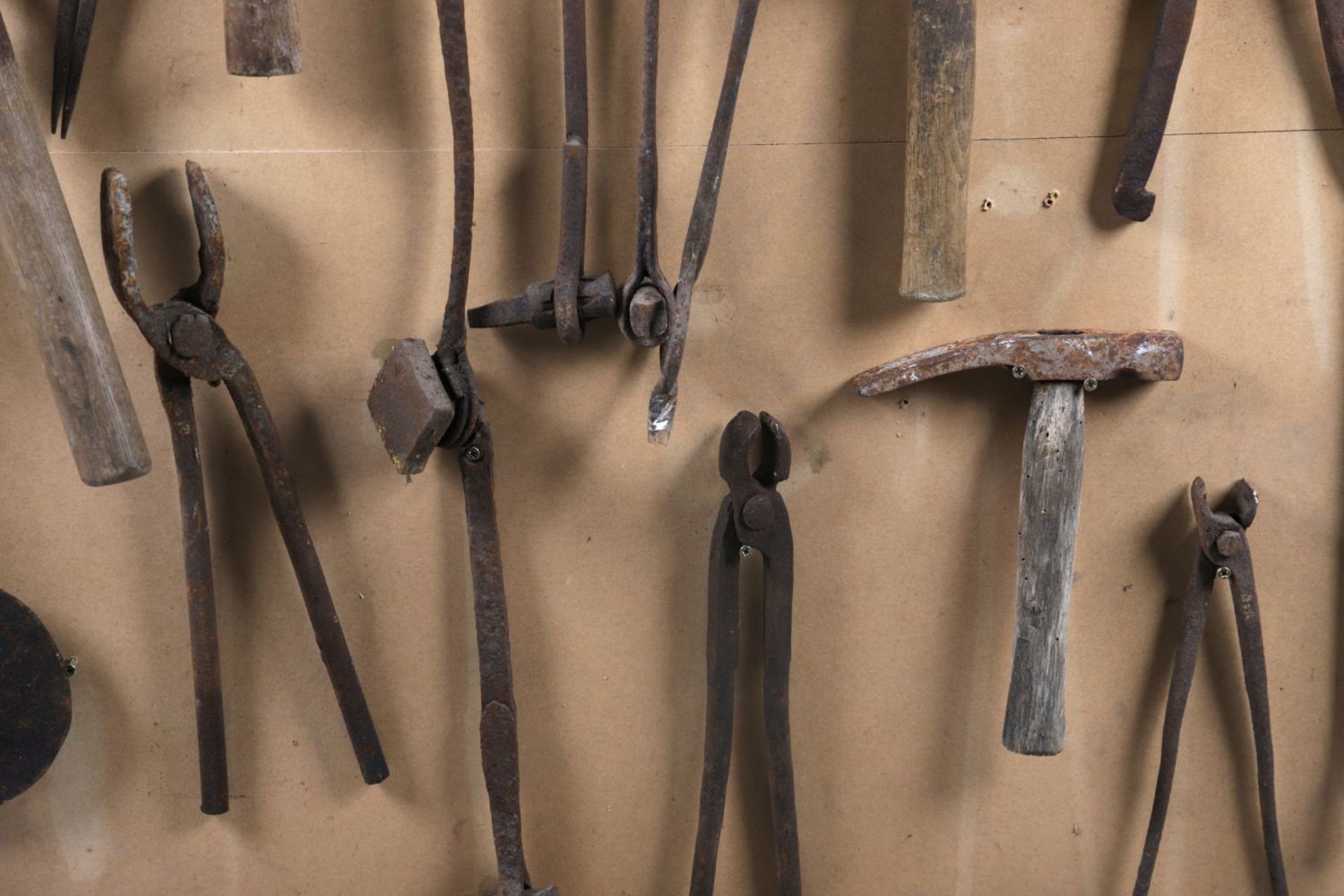 COLLECTION OF CLONMEL BLACKSMITH'S TOOLS - Image 3 of 3