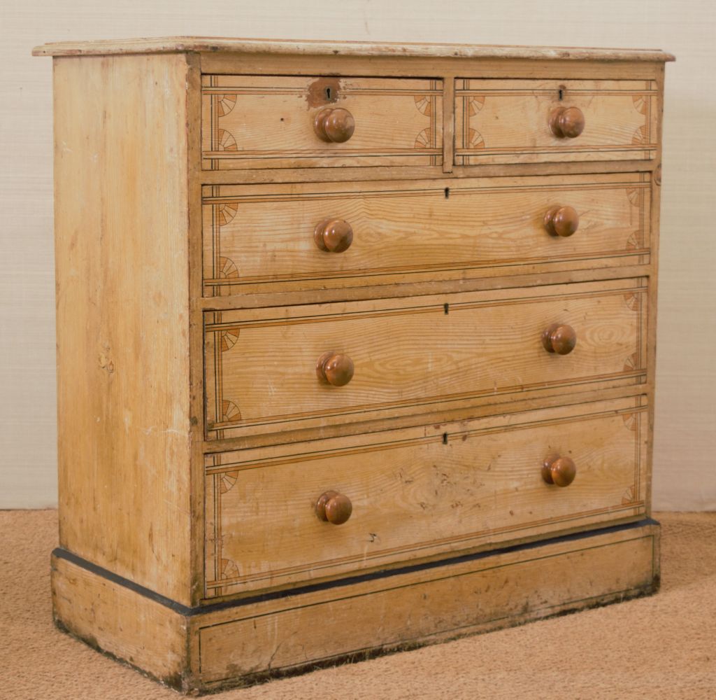 19TH-CENTURY SCUMBLE PINE CHEST OF DRAWERS