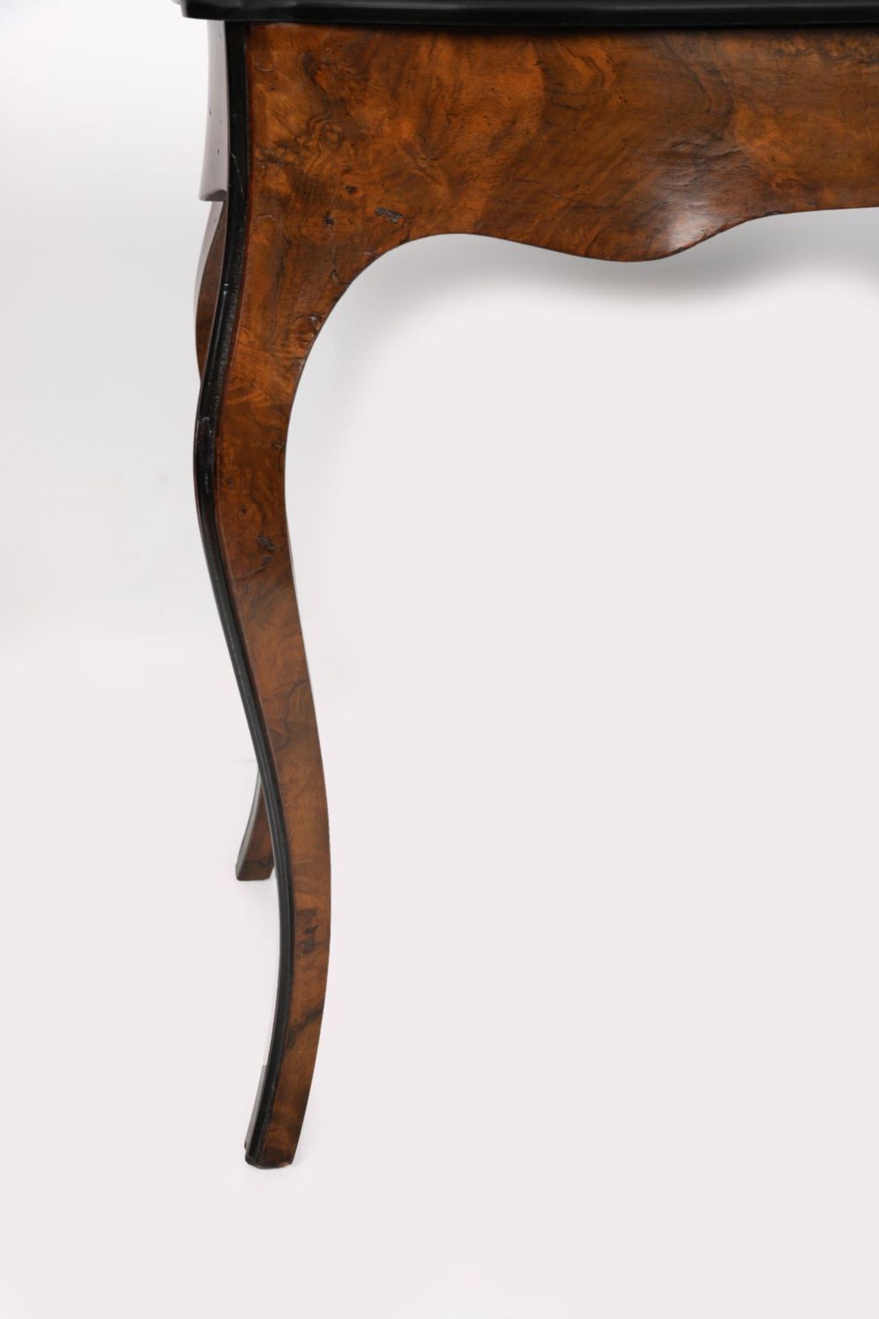 19TH-CENTURY BURR WALNUT GAMES TABLE - Image 3 of 3