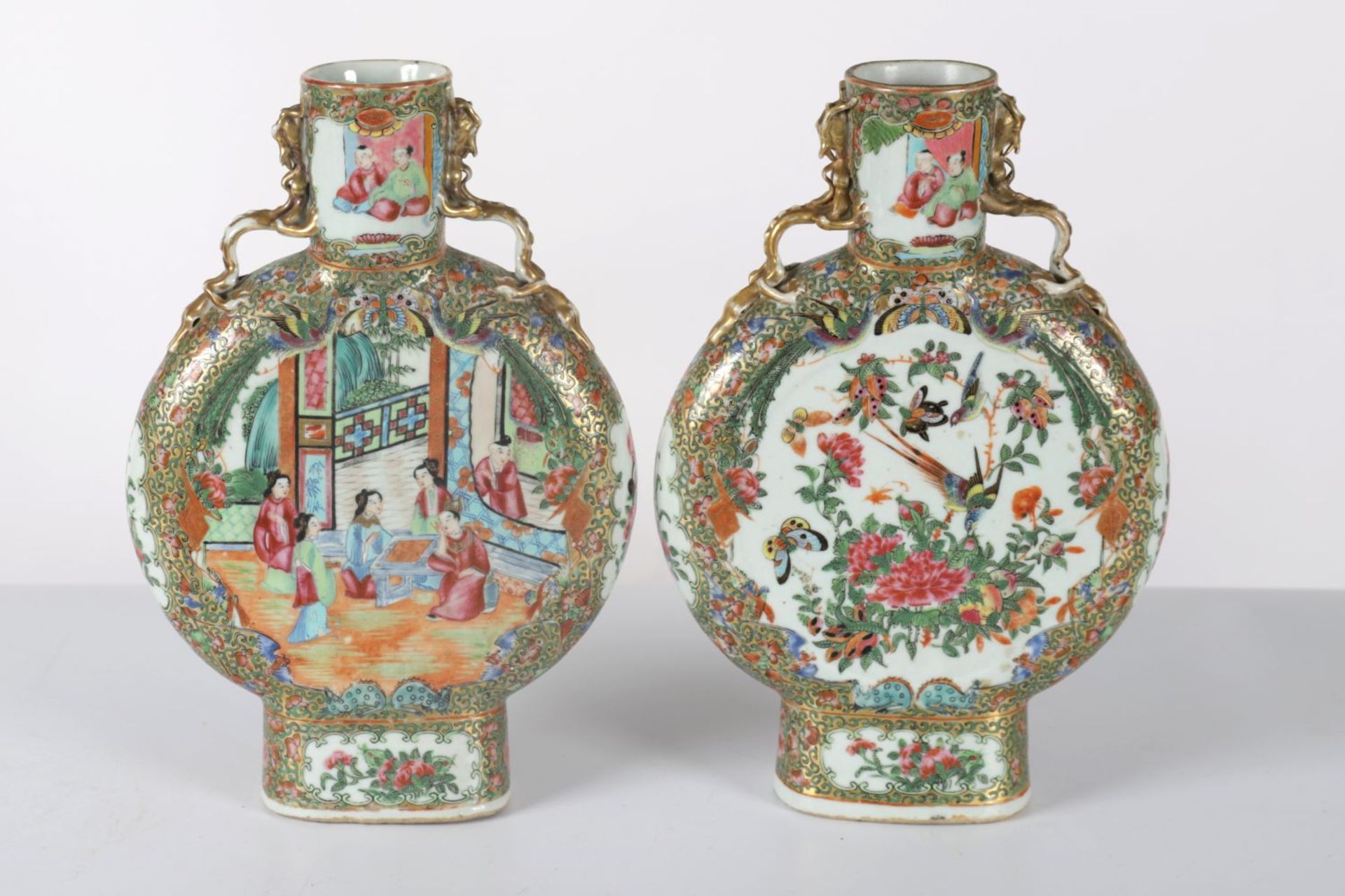 PAIR 19TH-CENTURY CHINESE CANTONESE FLASKS